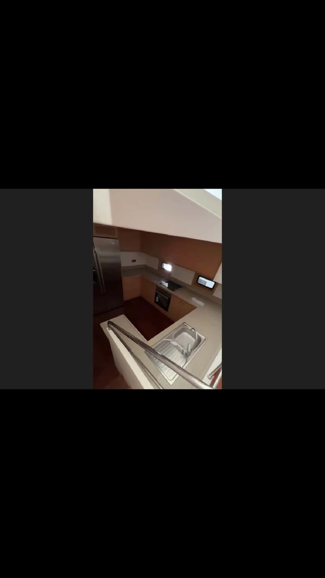 Thumbnail 16