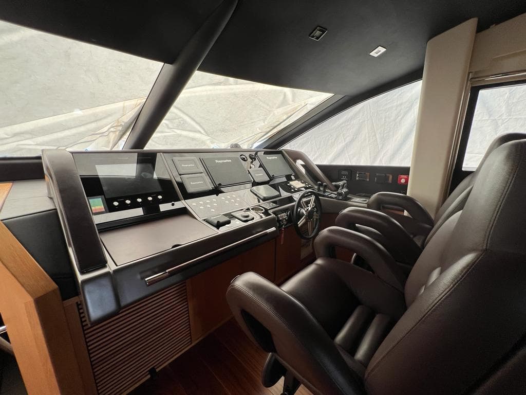 Sunseeker 28M view 7
