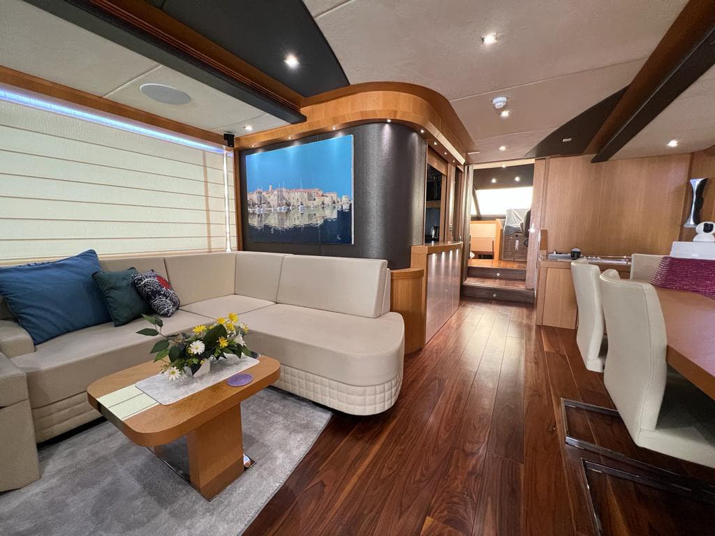Sunseeker 28M view 8