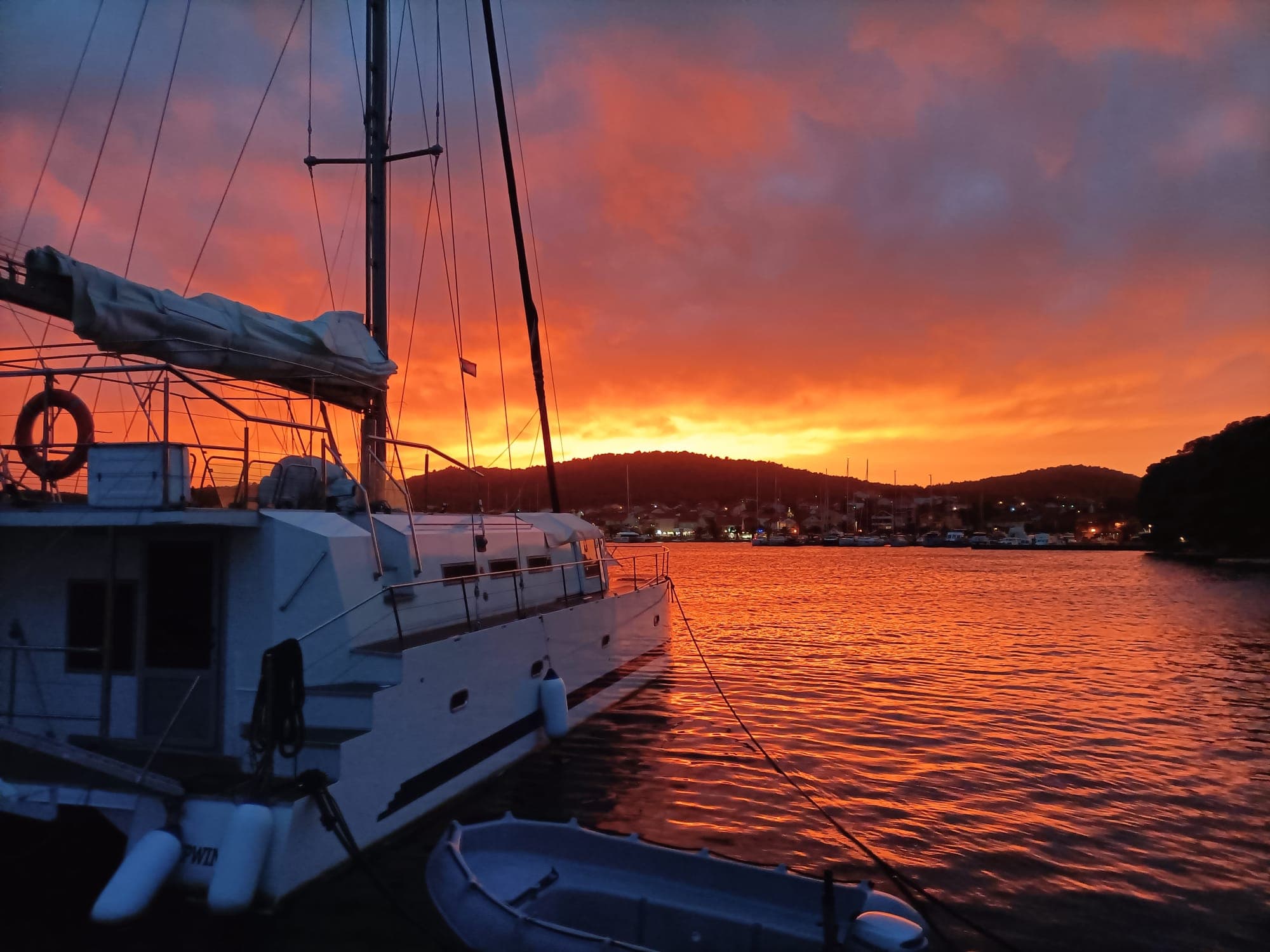UPWIND 50 ECO view 26
