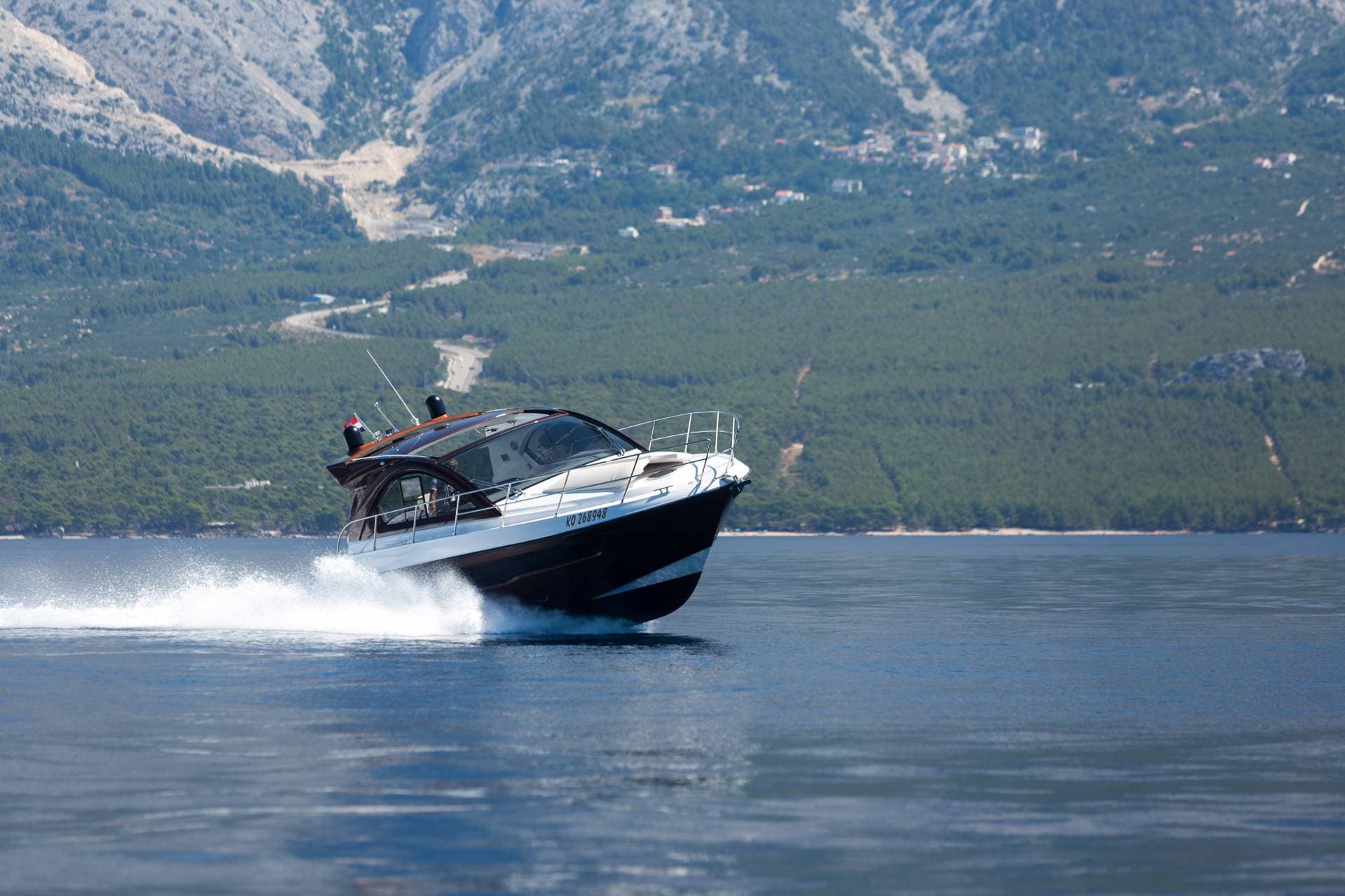 Pearlsea 40 HT Coupe view 14