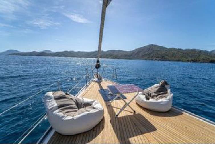 Bavaria Cruiser 56 view 7