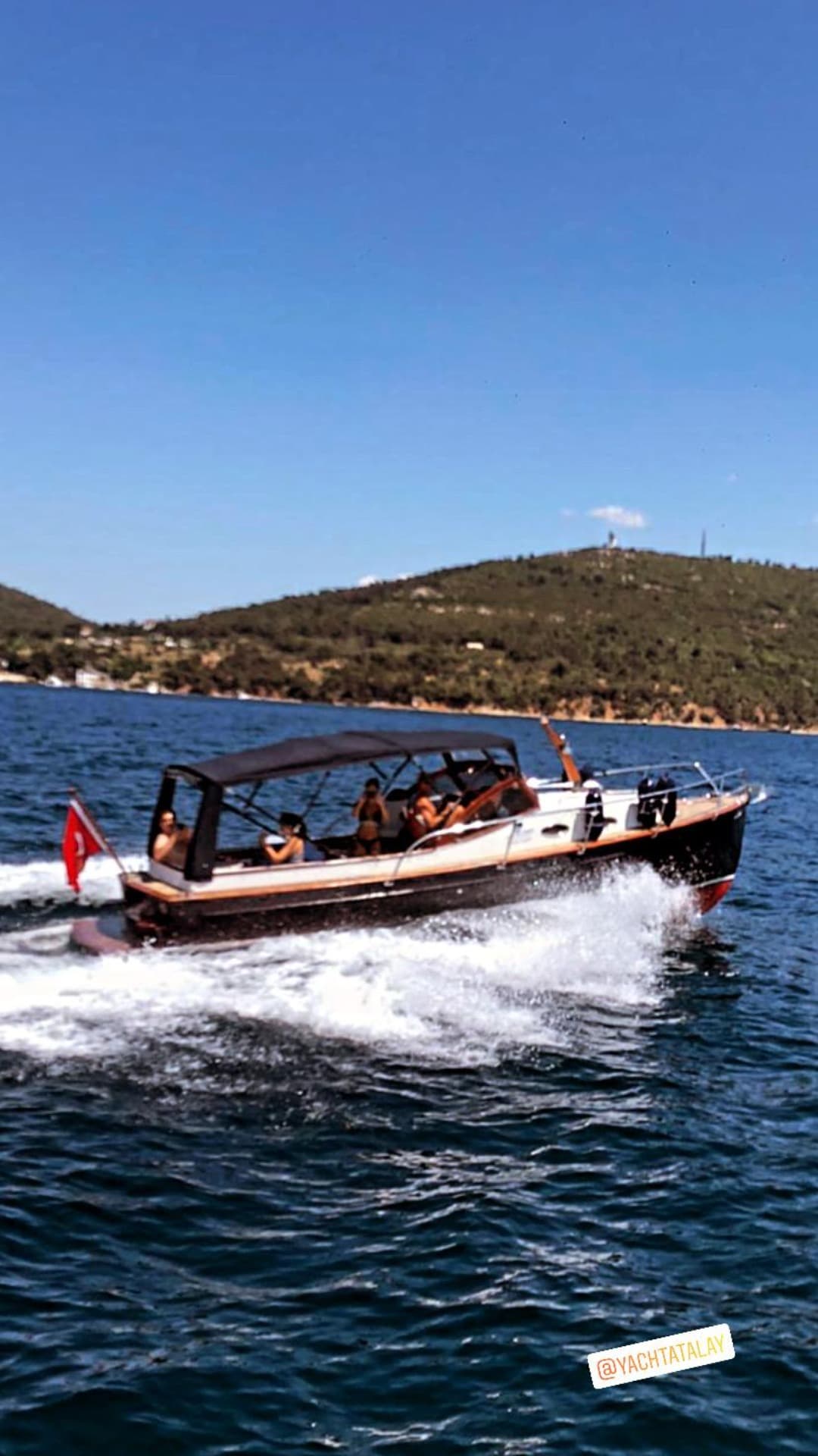 DaVinci 29 Classic Motor Yacht 2017 Istanbul view 2