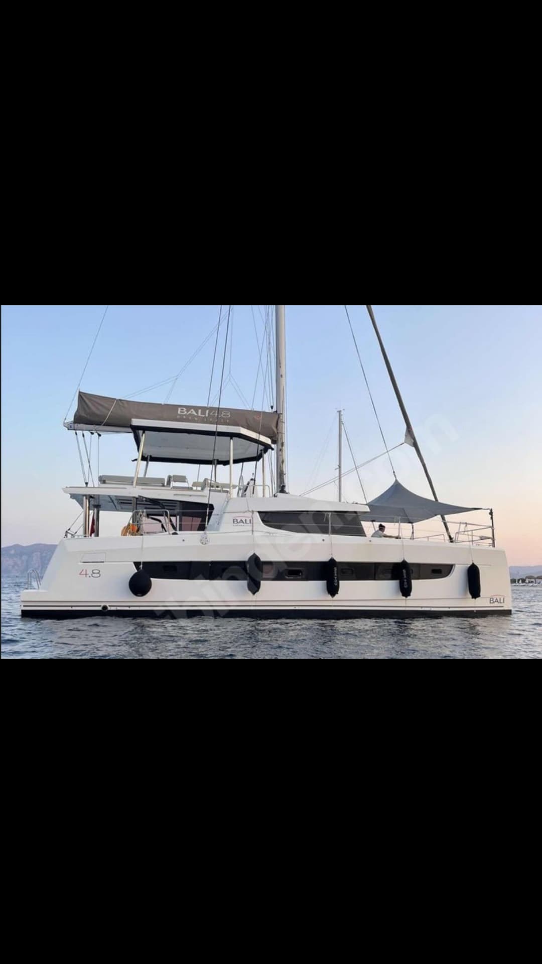Bali 4.8 Sailing Catamaran view 1