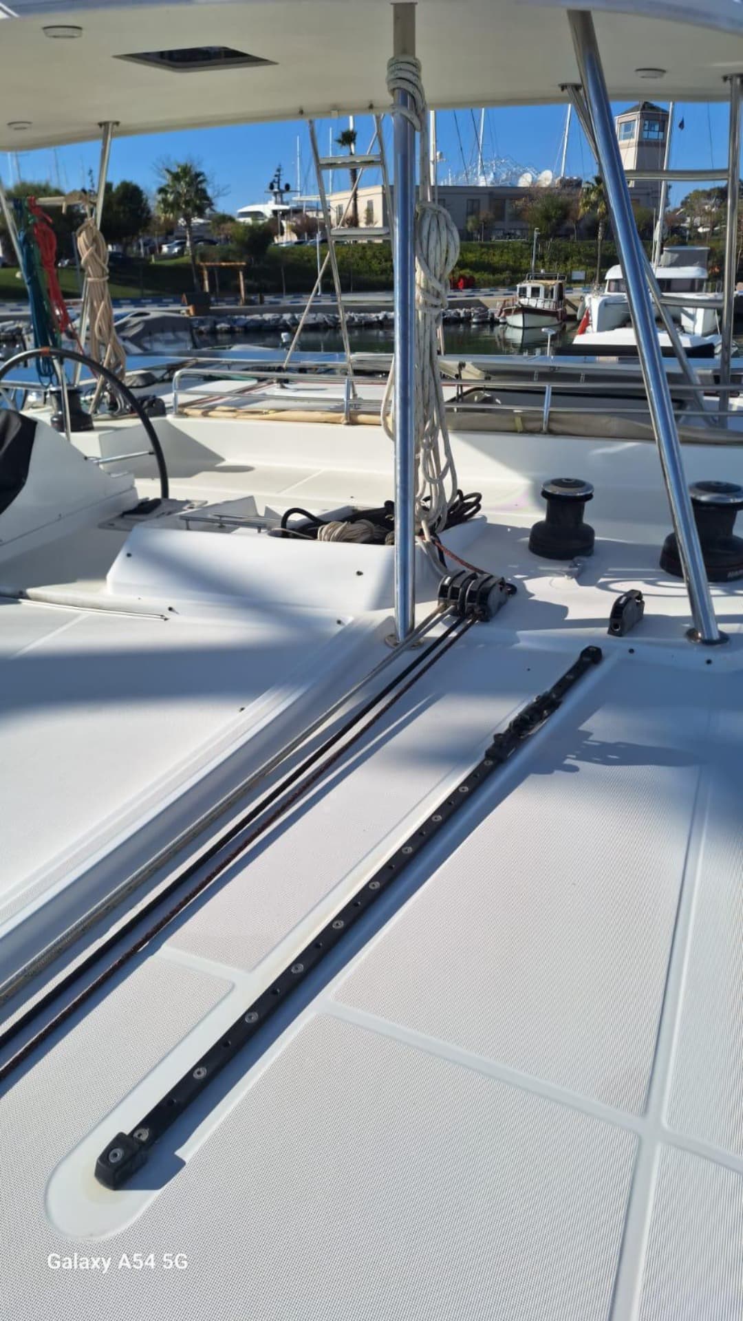 LAGOON 450 F Sailing Catamaran view 18