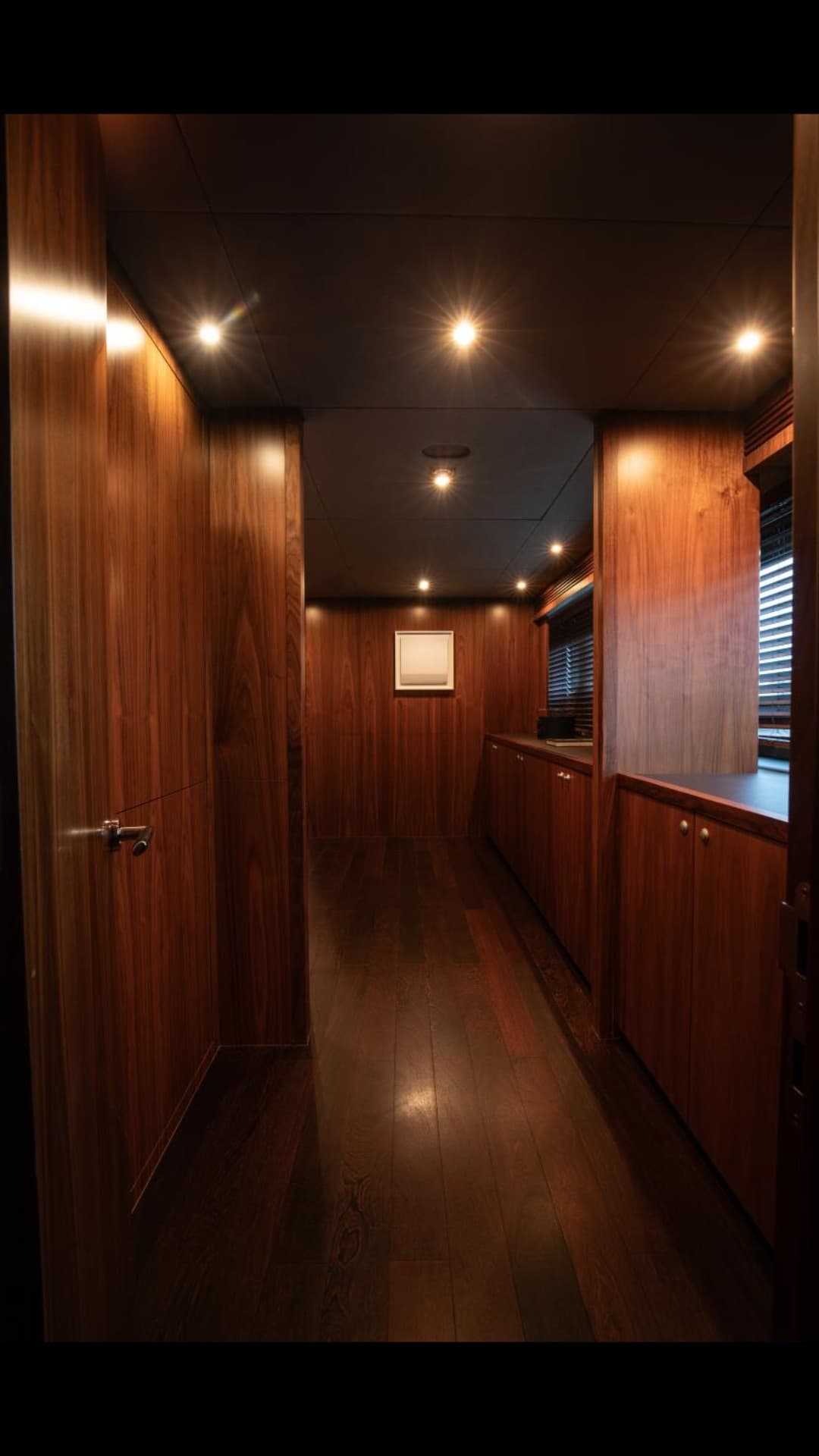 Sunseeker 40M view 30