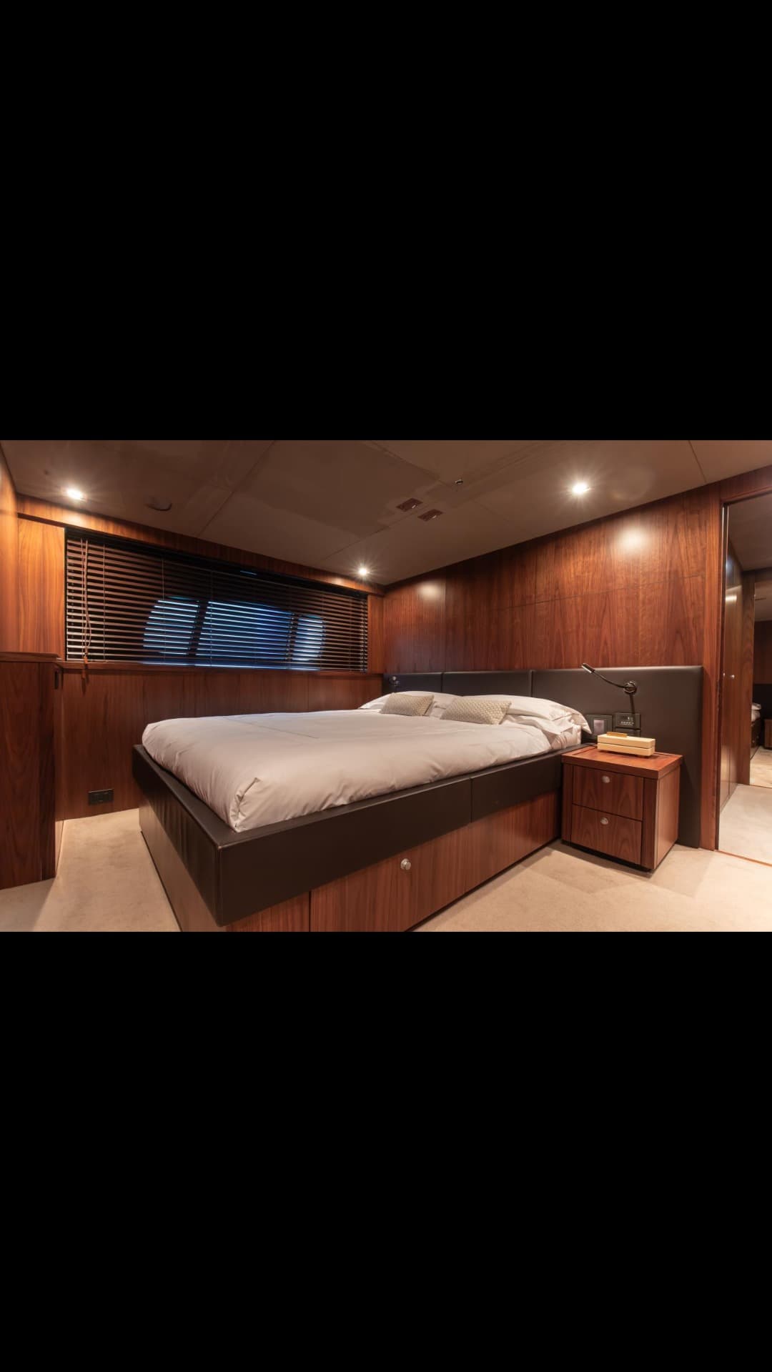Sunseeker 40M view 35