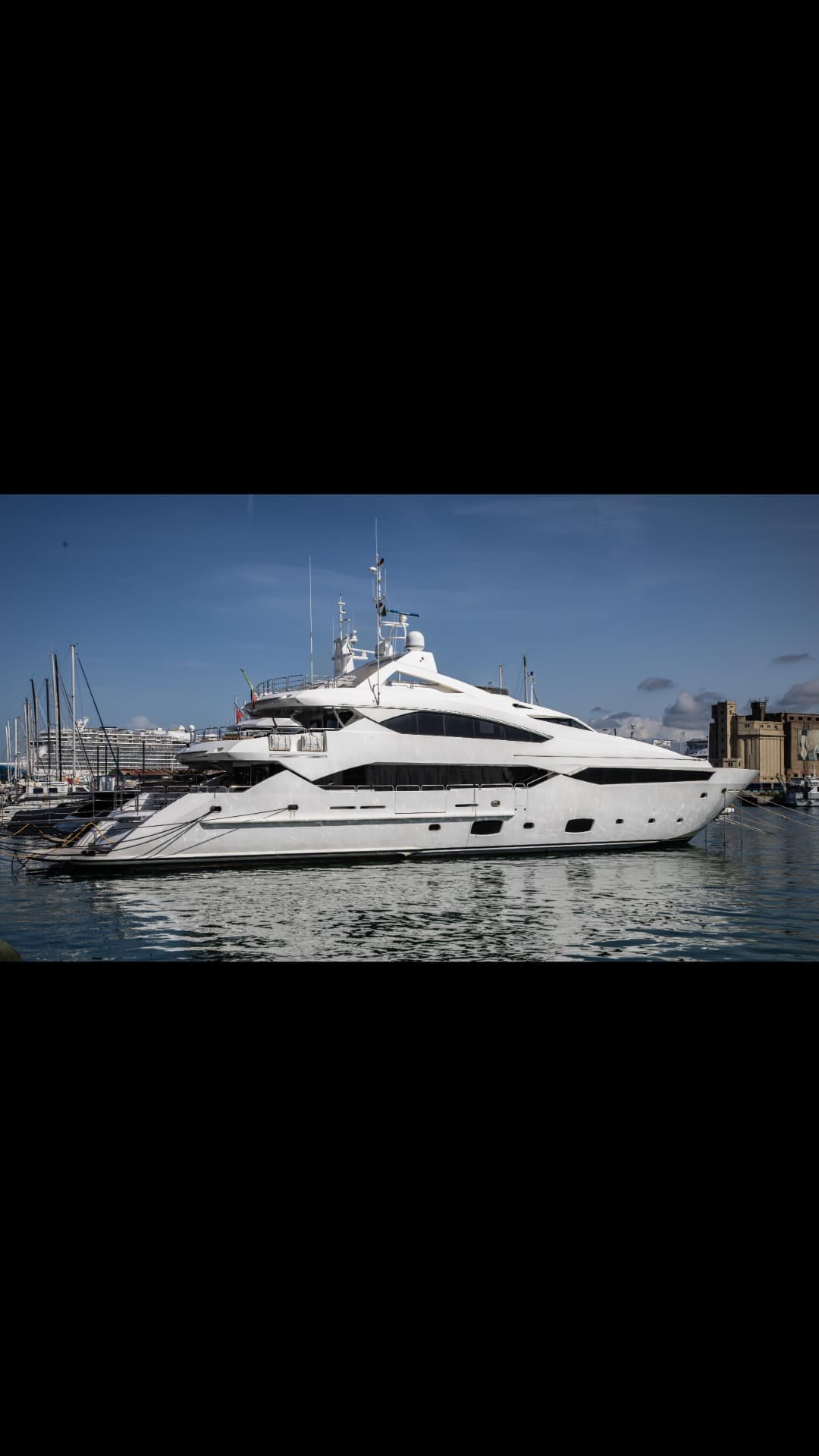 Sunseeker 40M view 1