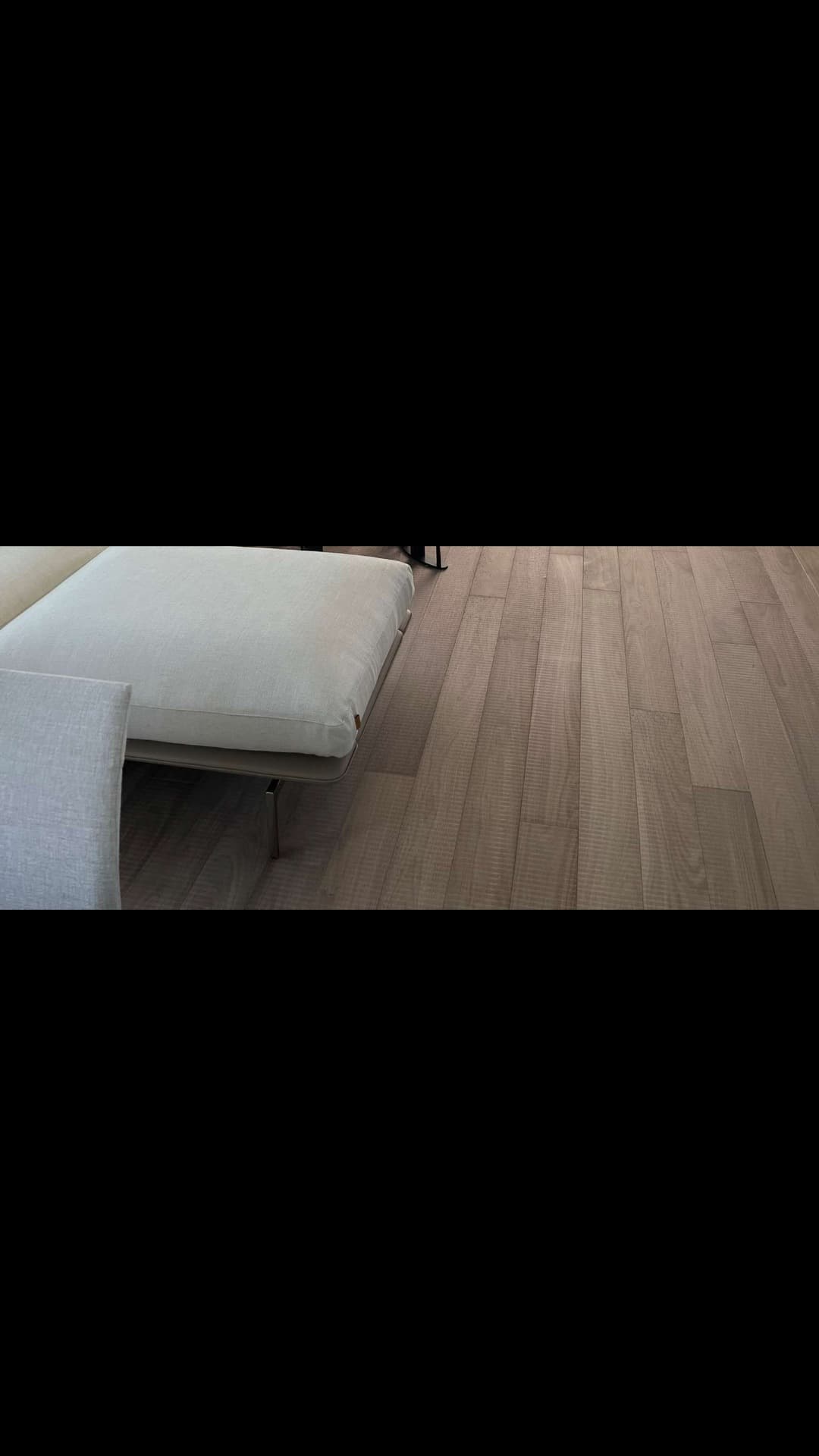 Ferretti 860 view 12