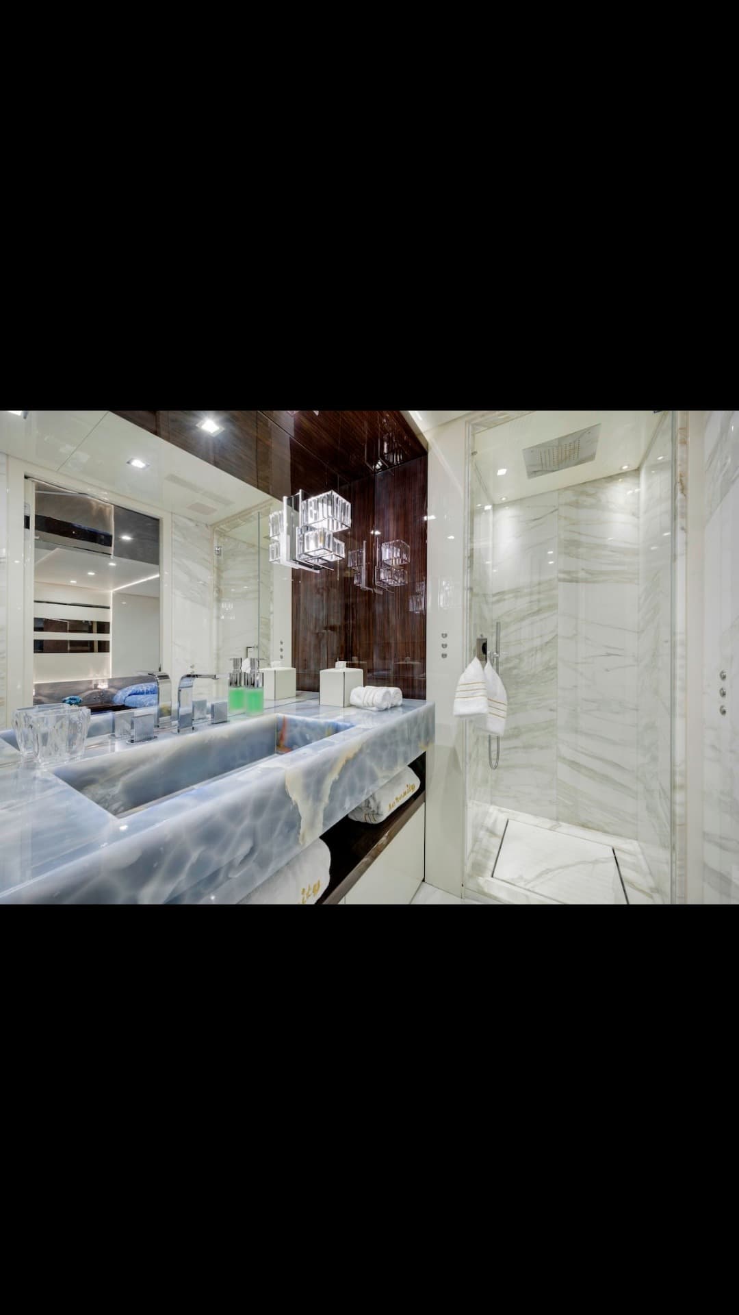 MONDOMARINE SF42 2015 Motor Yacht for Sale view 30