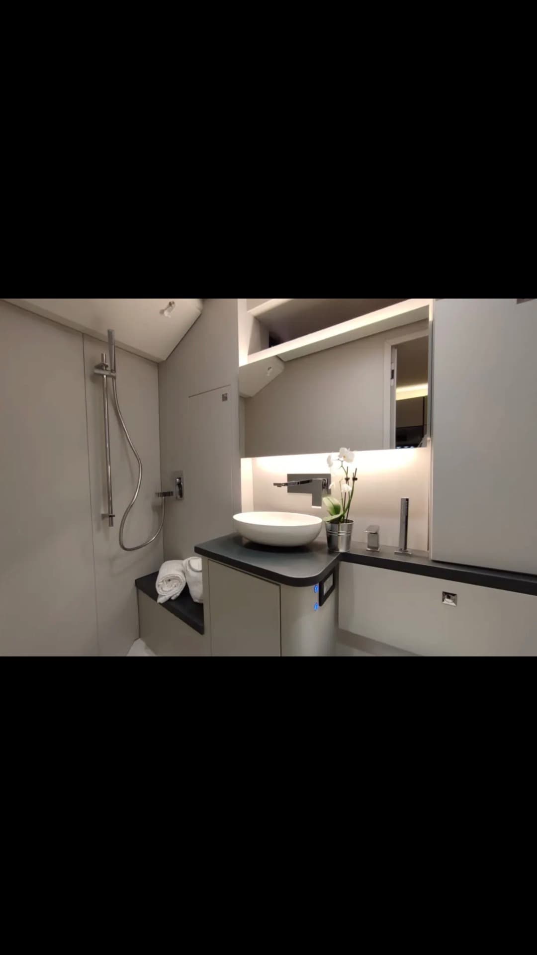 IY 43 Veloce 2025 Motor Yacht for Sale in France view 13