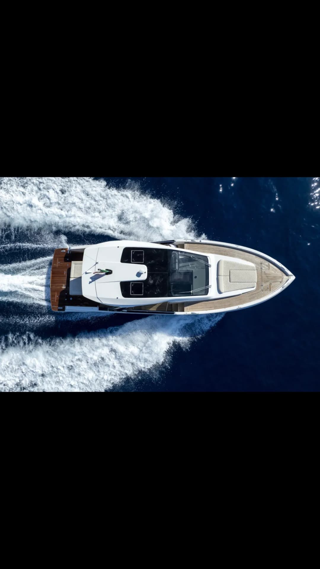 Italia Yachts IY 43 Veloce view 7