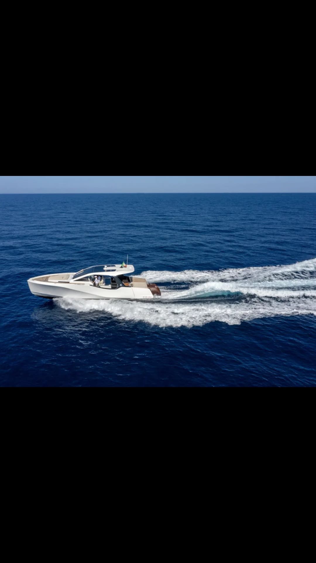Italia Yachts IY 43 Veloce view 6