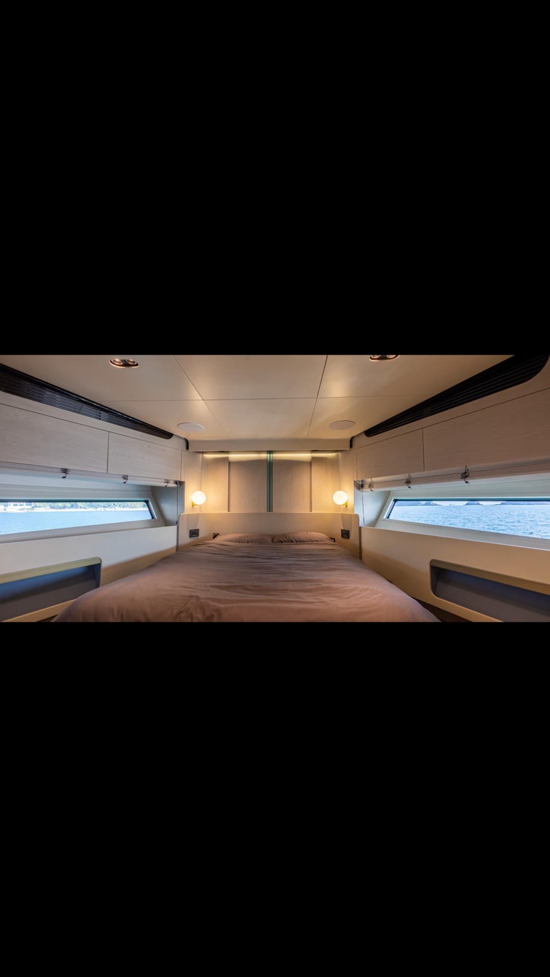 Azimut 25 Metri view 25