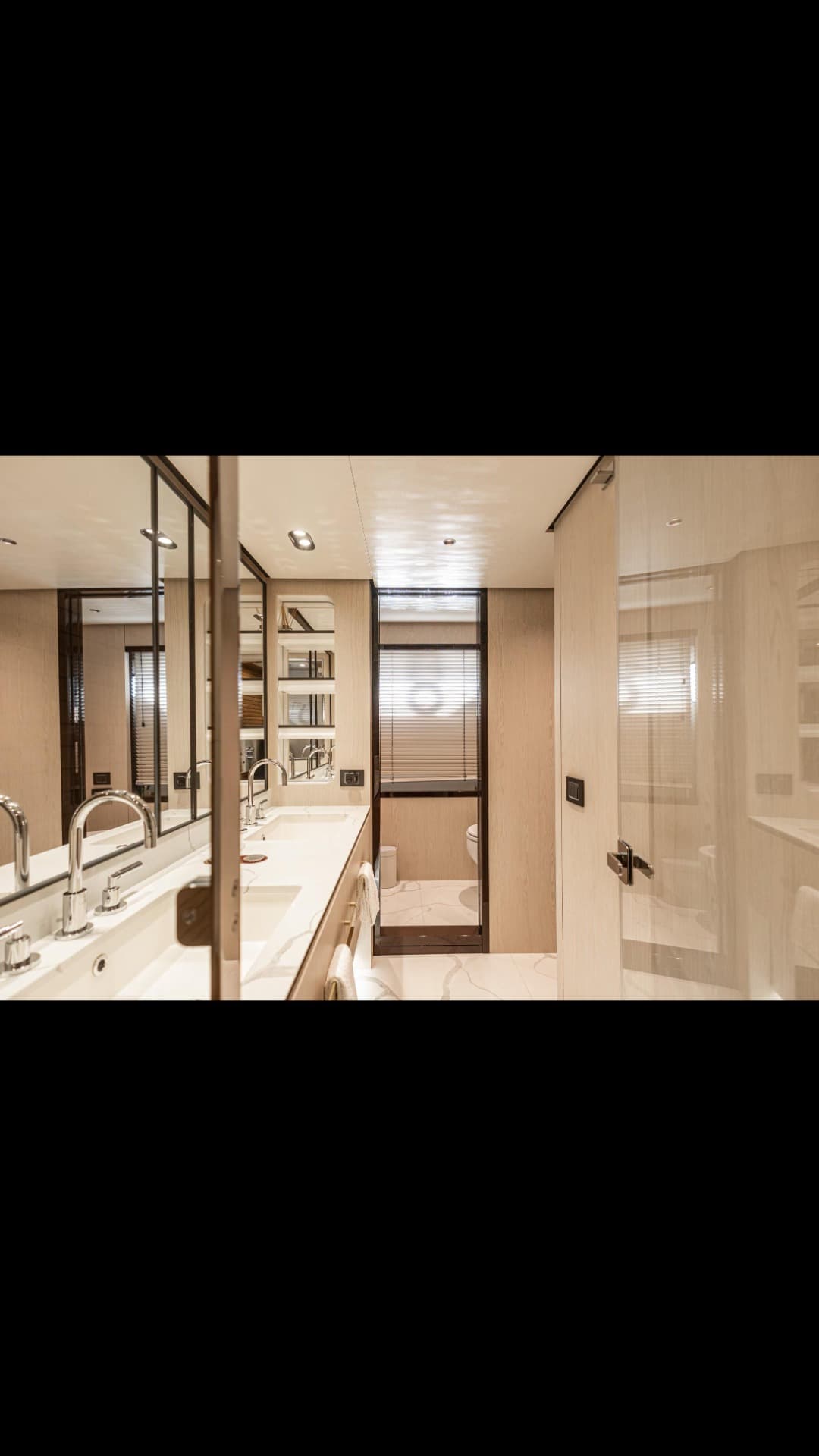 Azimut 25 Metri view 26