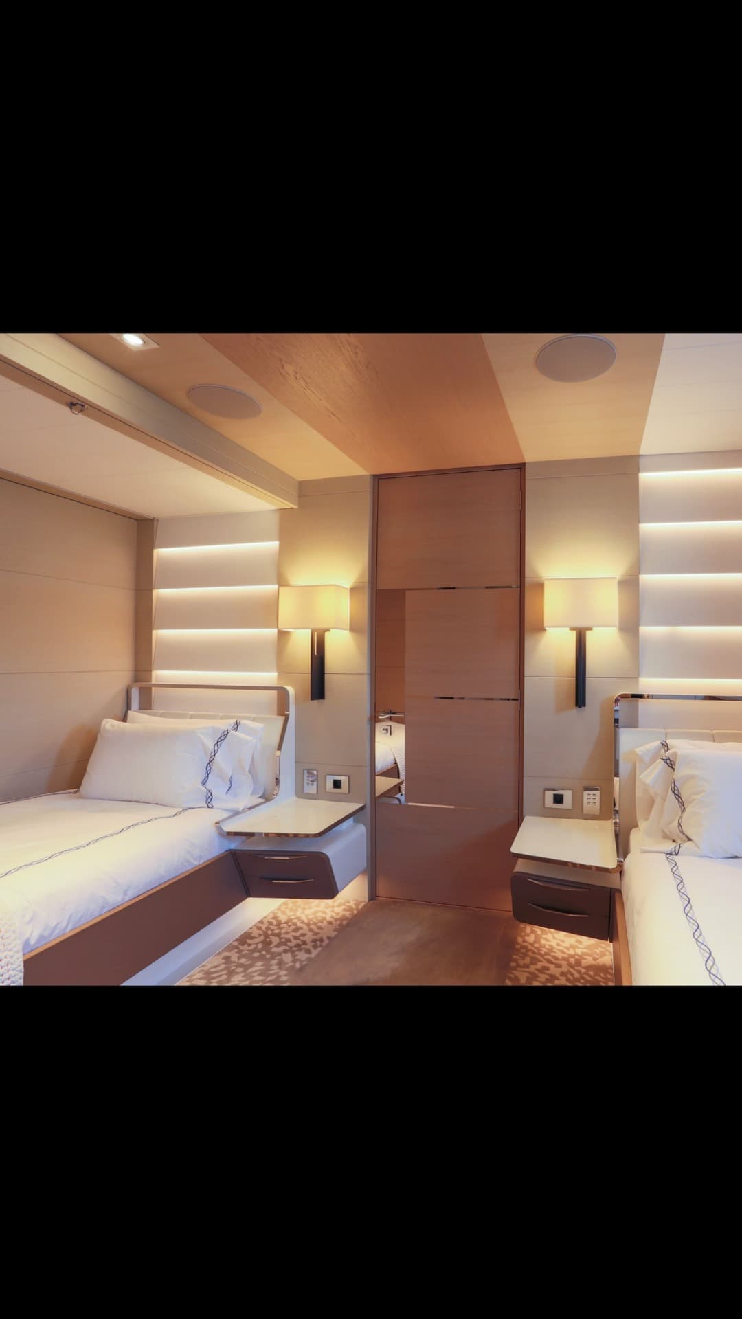 ARTISA view 25
