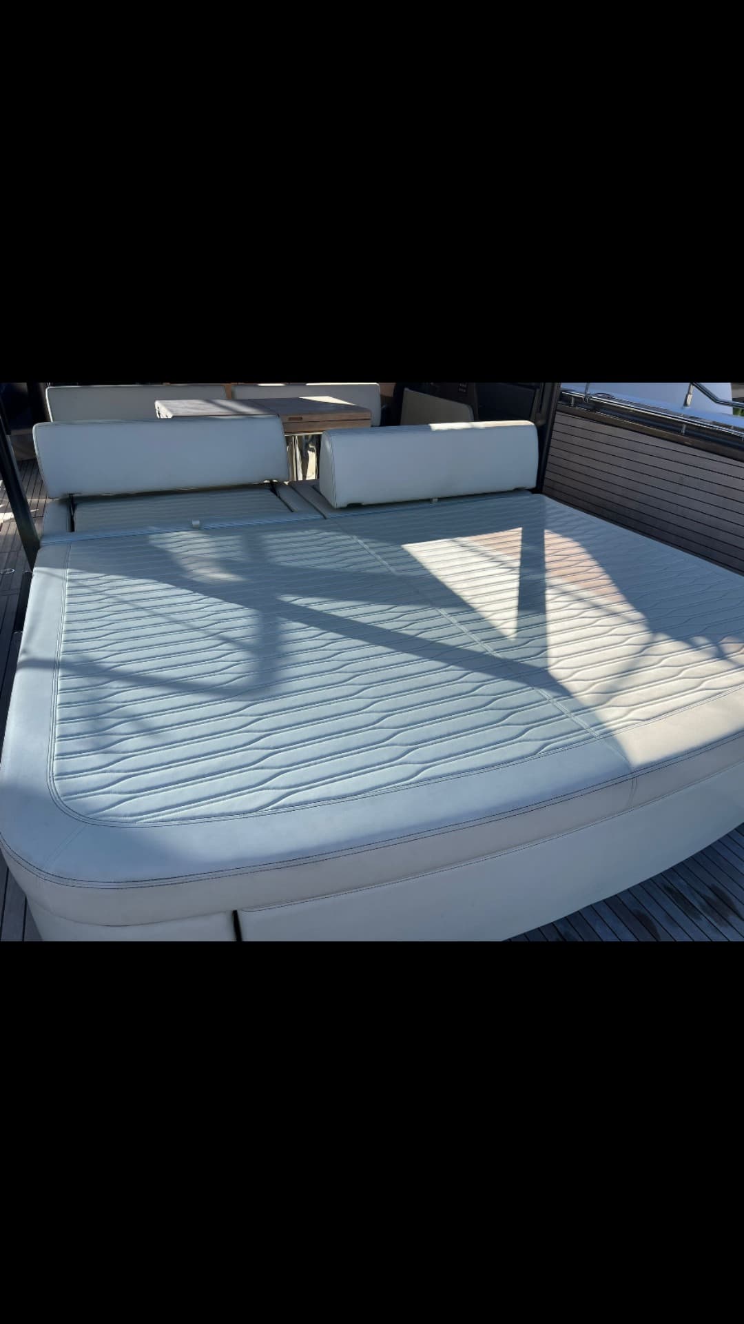 Cranchi 46 Luxury Motor Yacht view 14