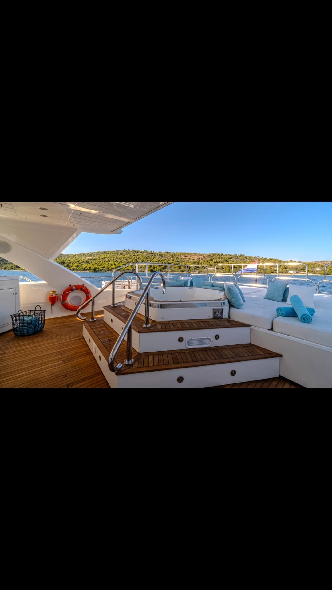 ARAGO view 10