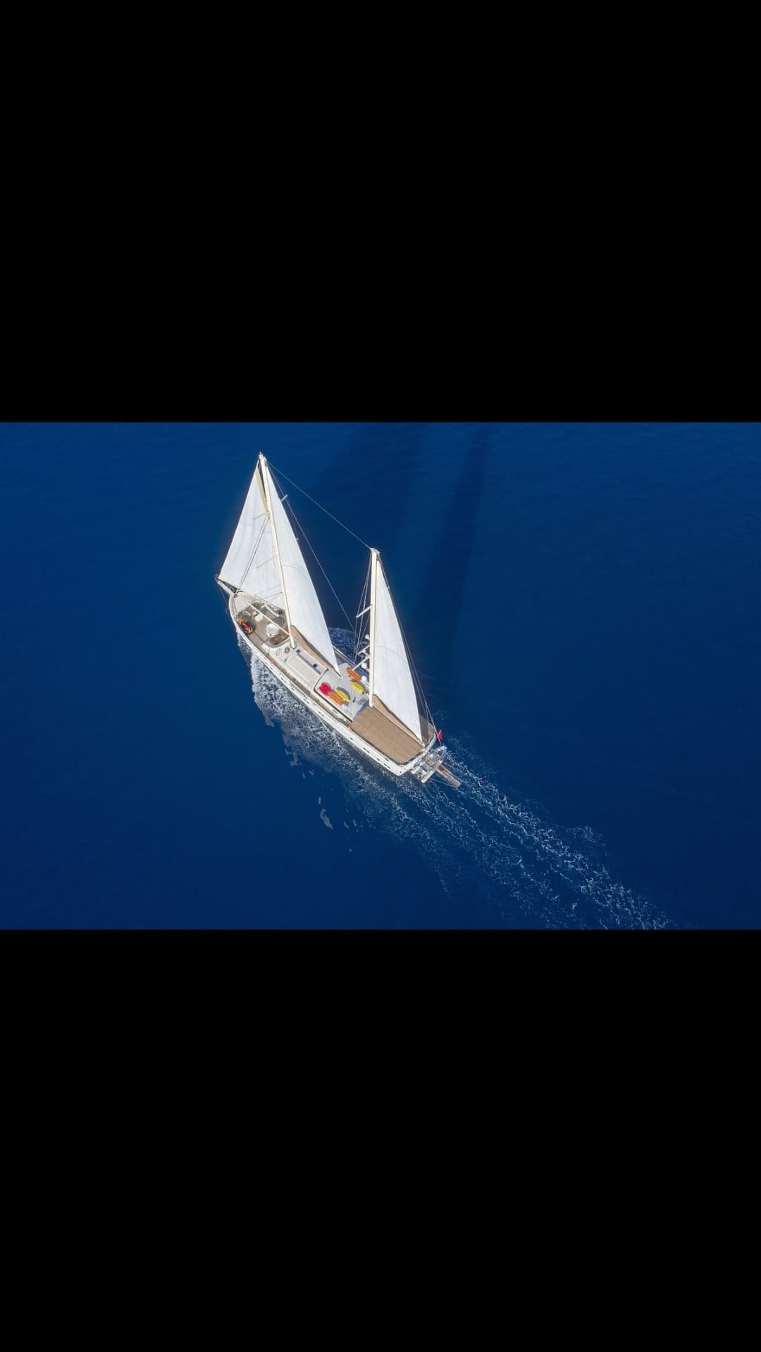 QUEEN OF SALMAKIS view 12