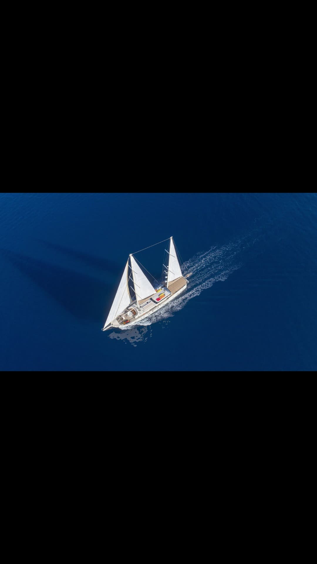 QUEEN OF SALMAKIS view 13