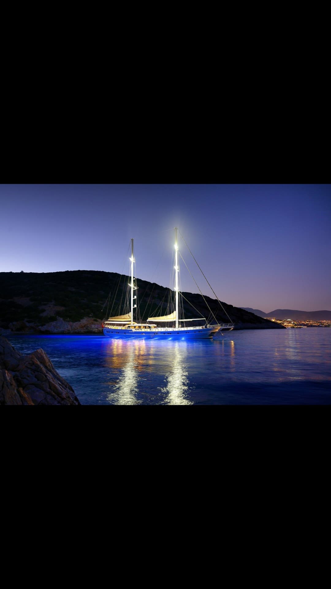 QUEEN OF SALMAKIS view 37