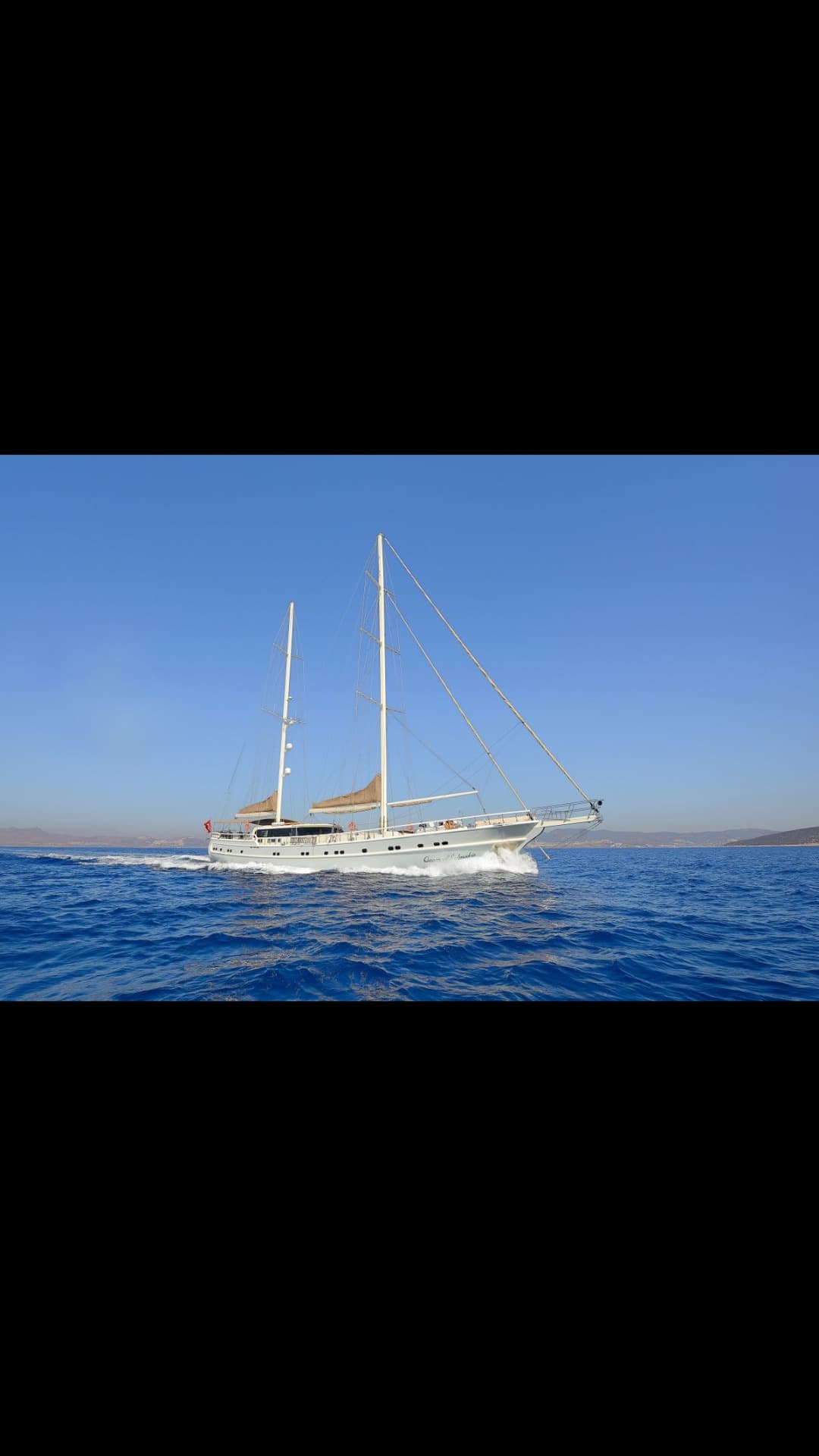 QUEEN OF SALMAKIS view 42