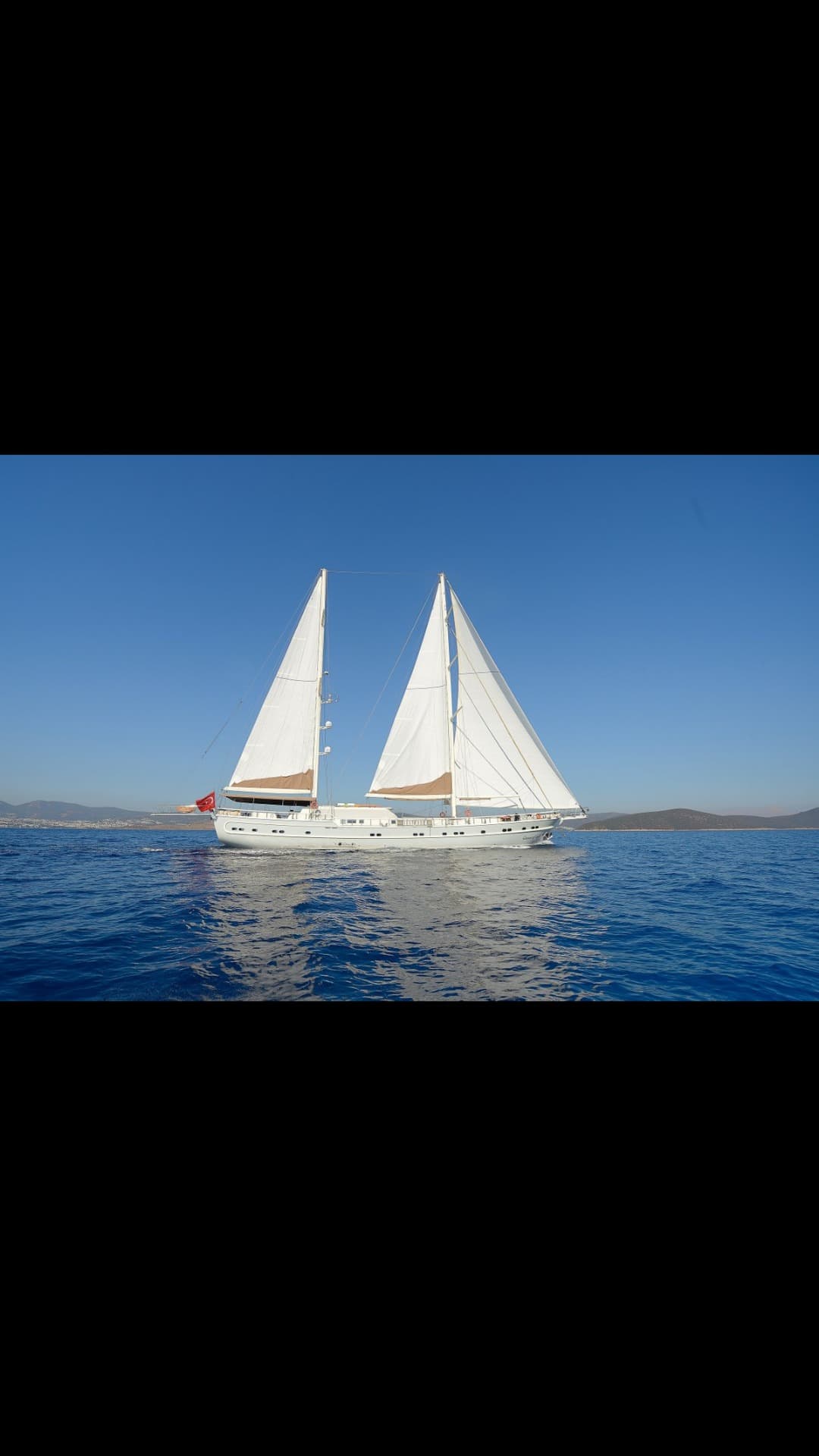 QUEEN OF SALMAKIS view 43