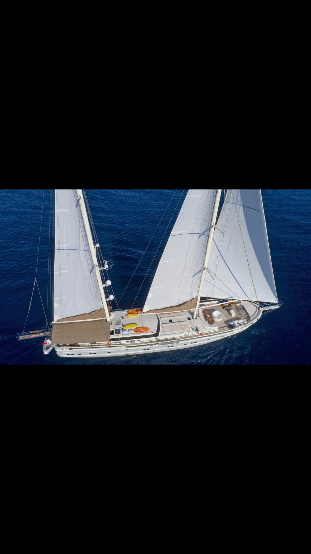 QUEEN OF SALMAKIS view 10