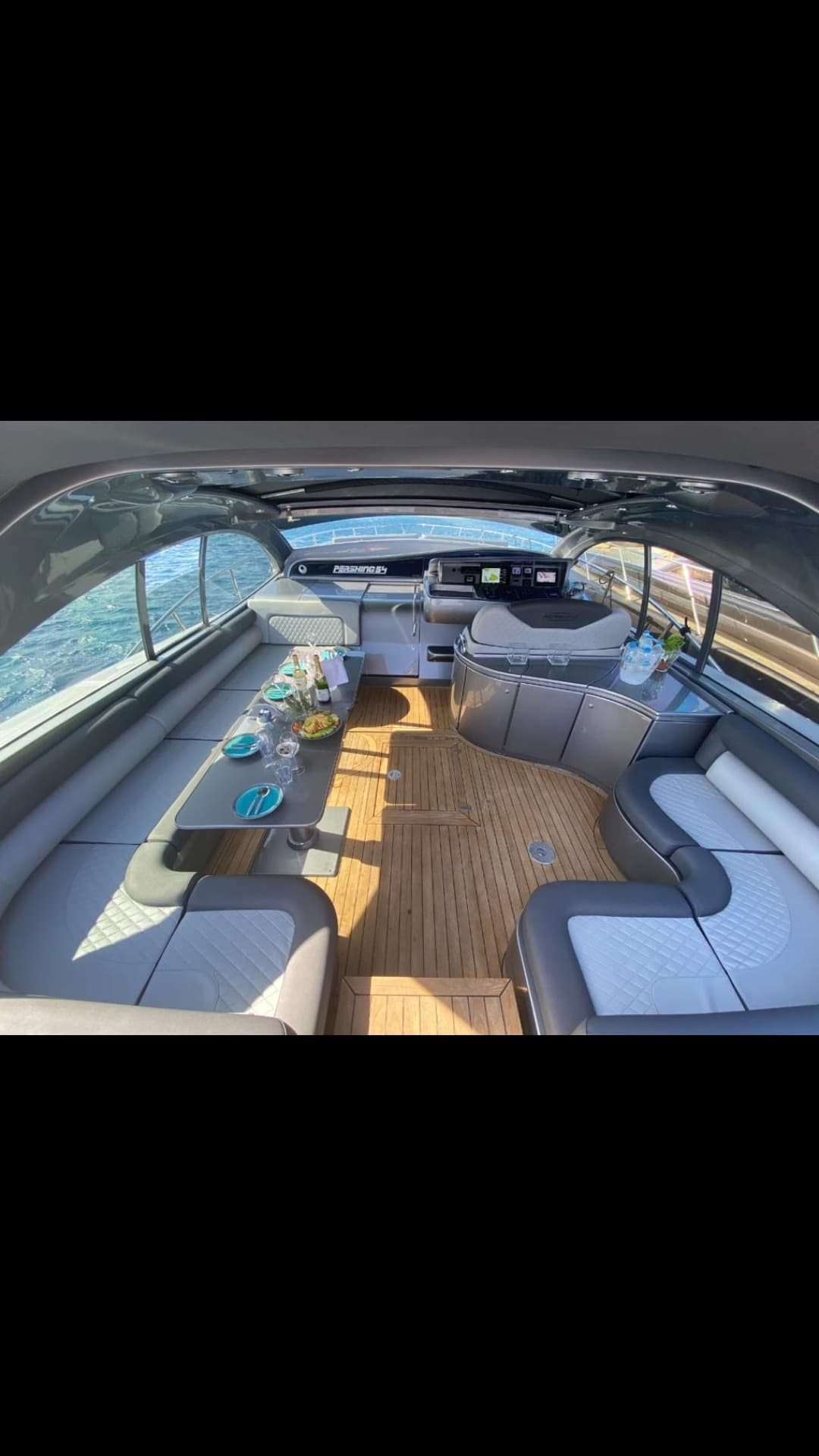 Pershing 54 view 10