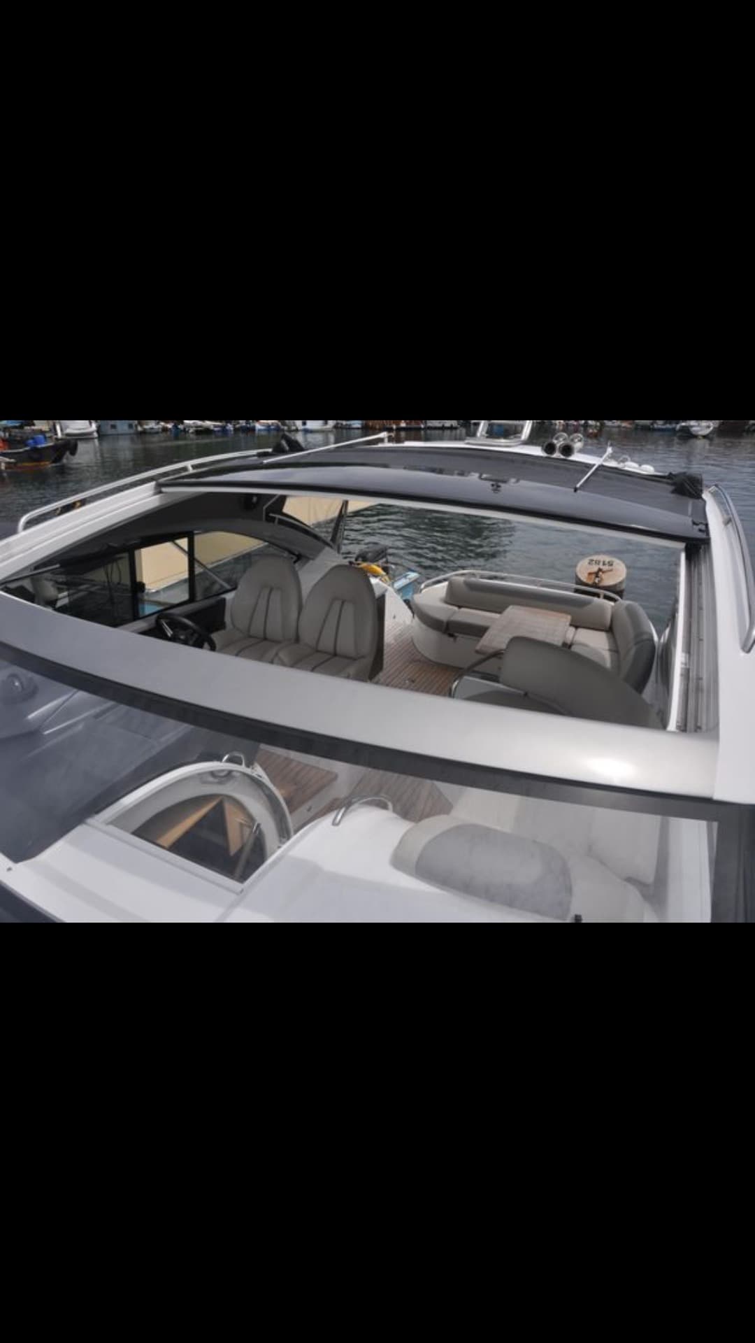 Princess V40 view 14