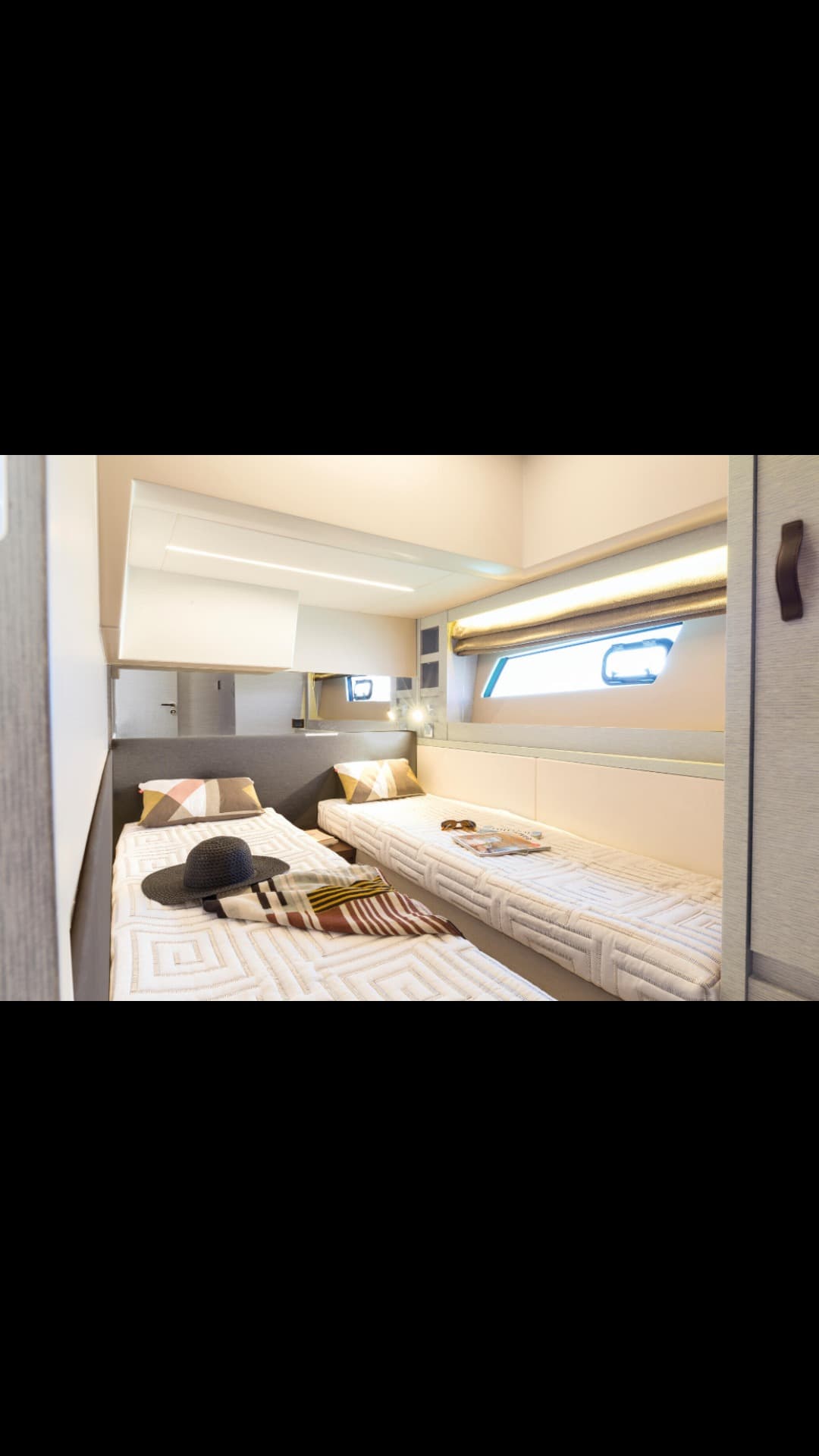 PRESTIGE 520S view 2