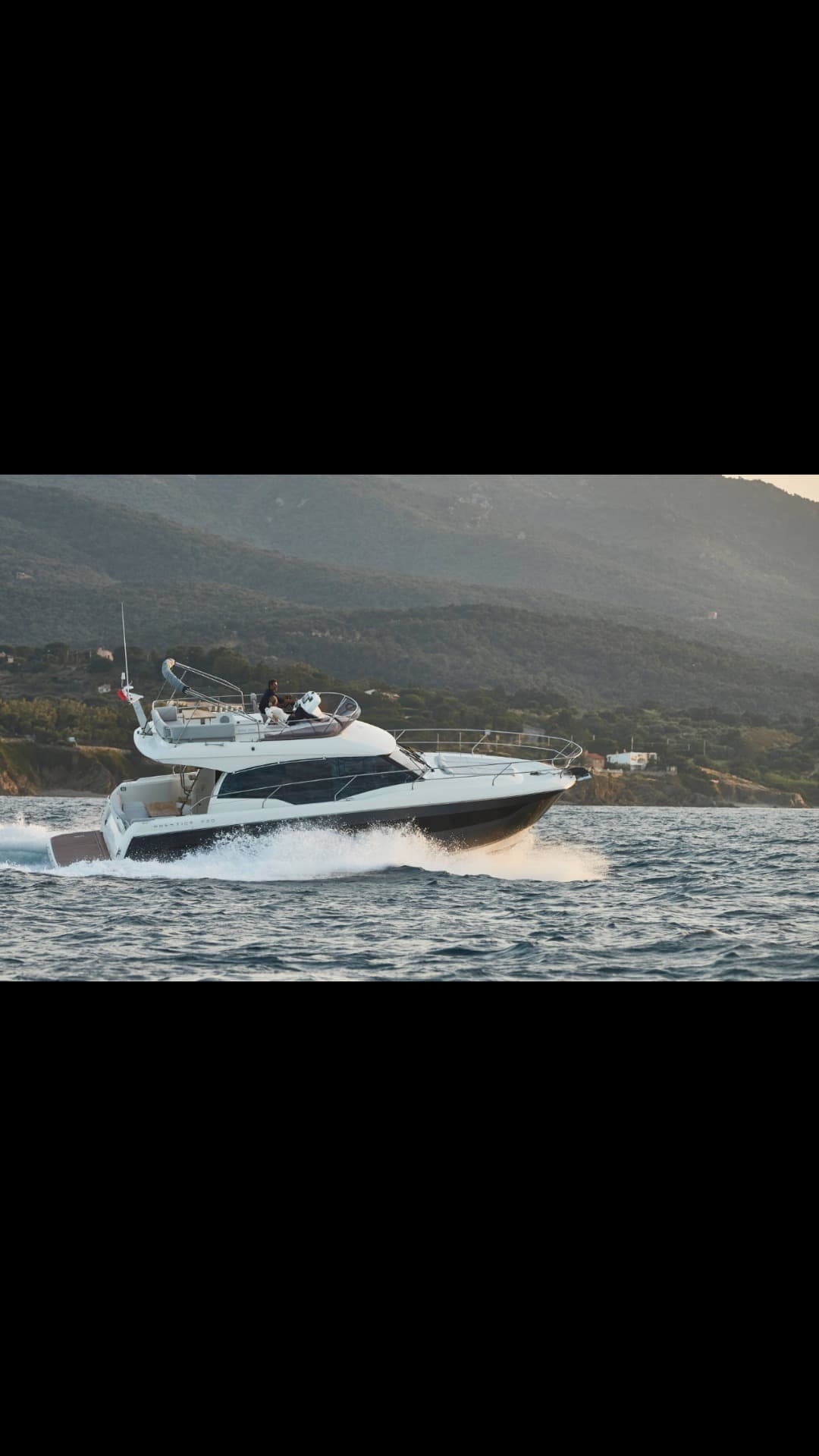 Prestige 420 view 1