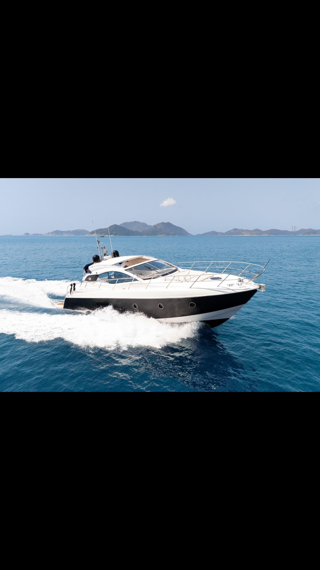 Sessa C44 view 1