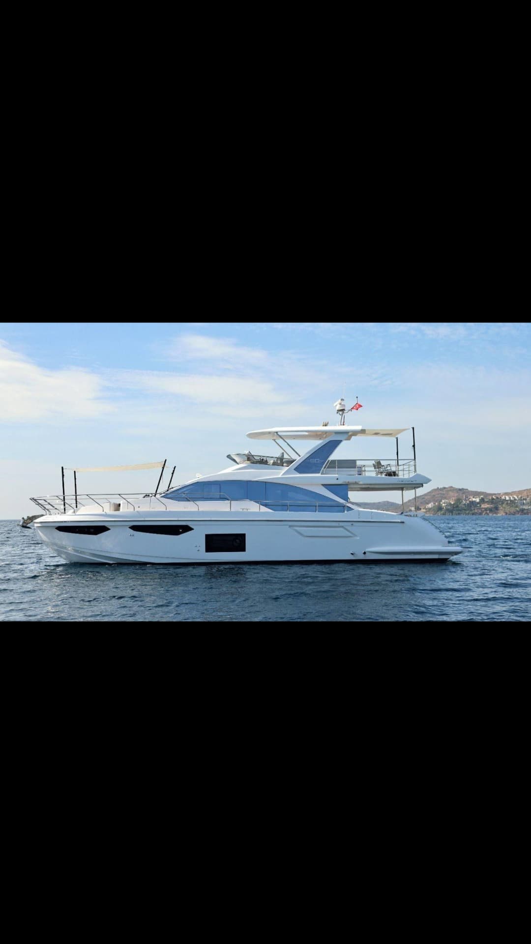 Azimut 60 view 2