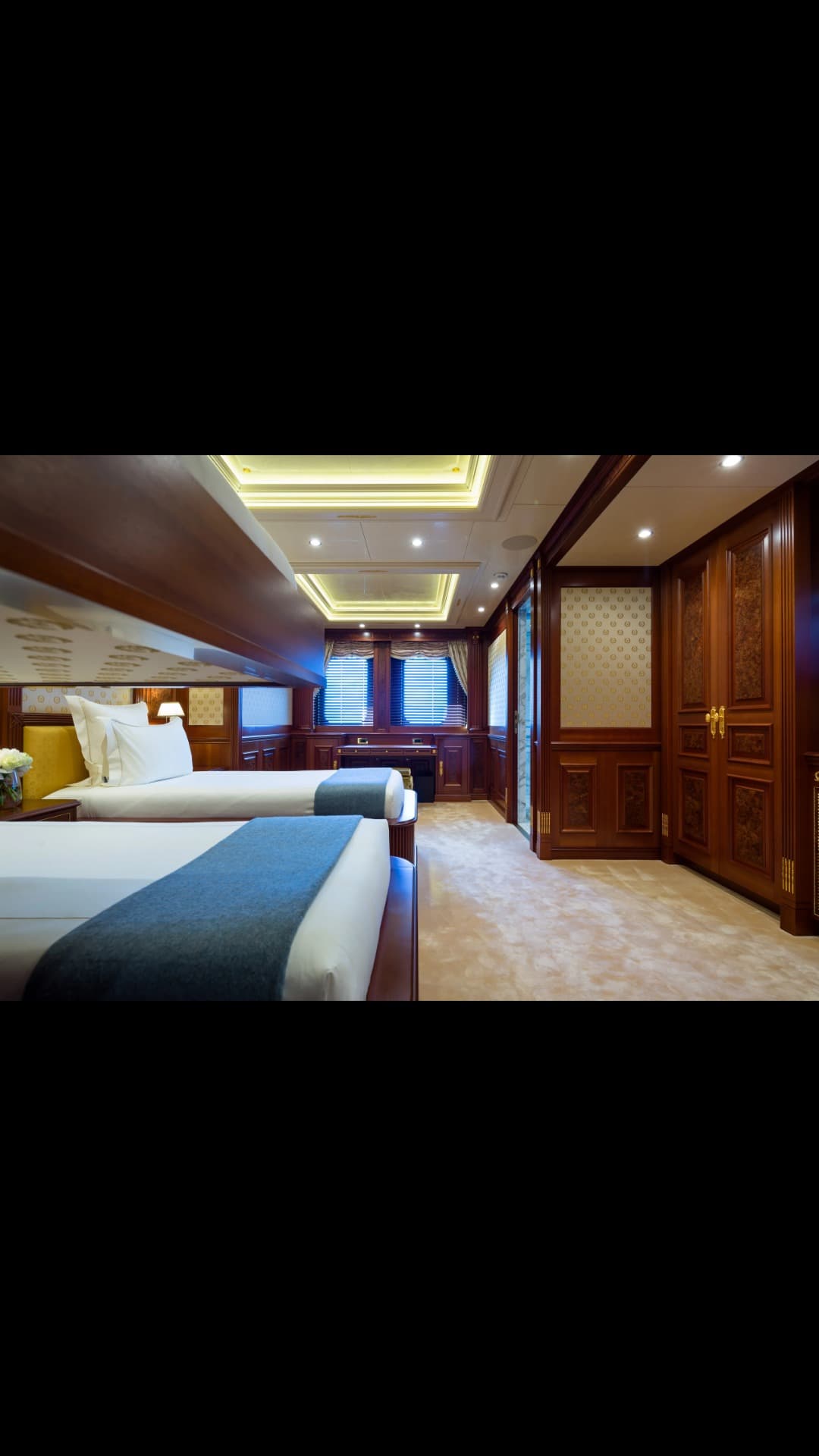 Black Pearl view 23