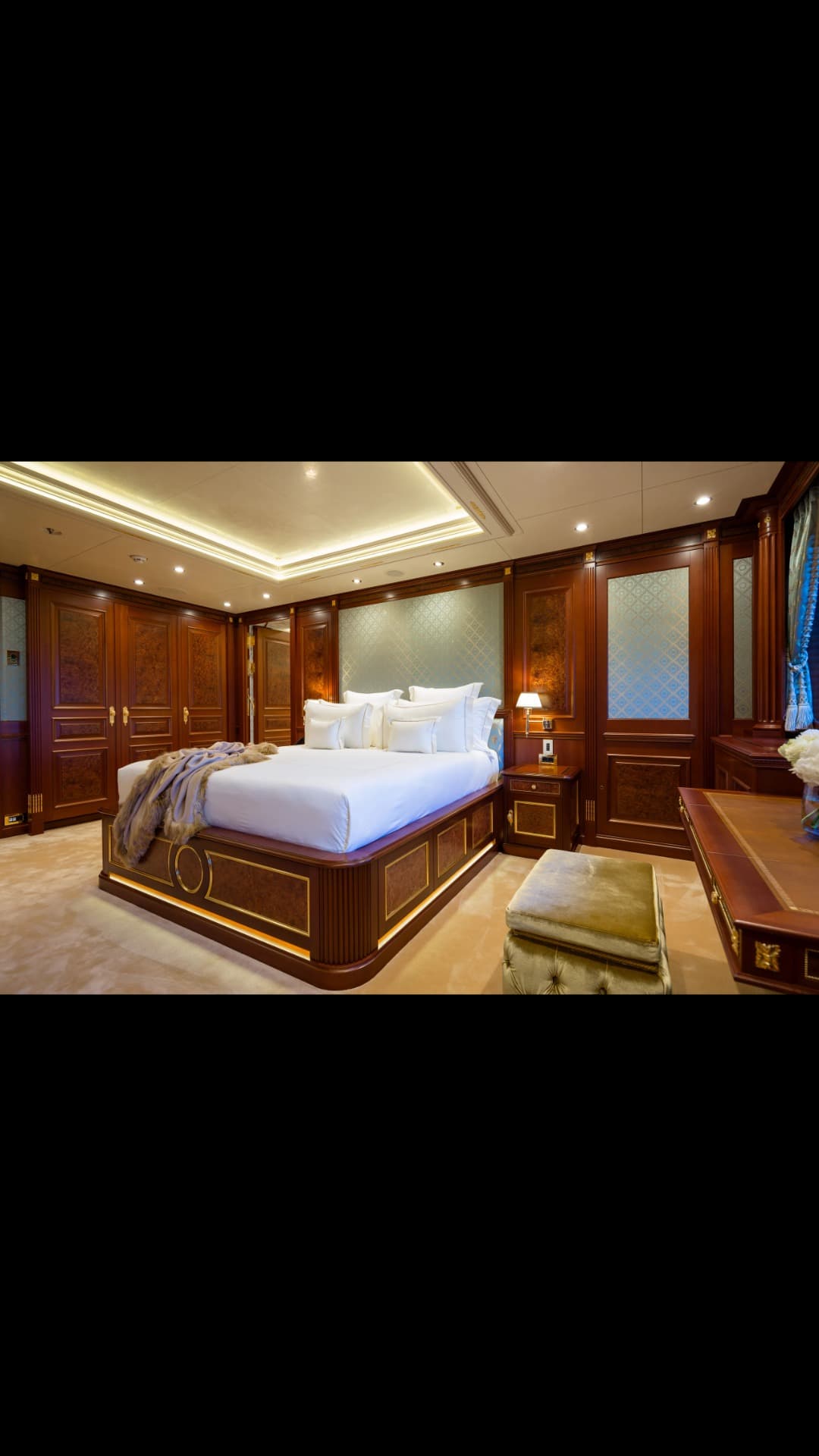 Black Pearl view 26