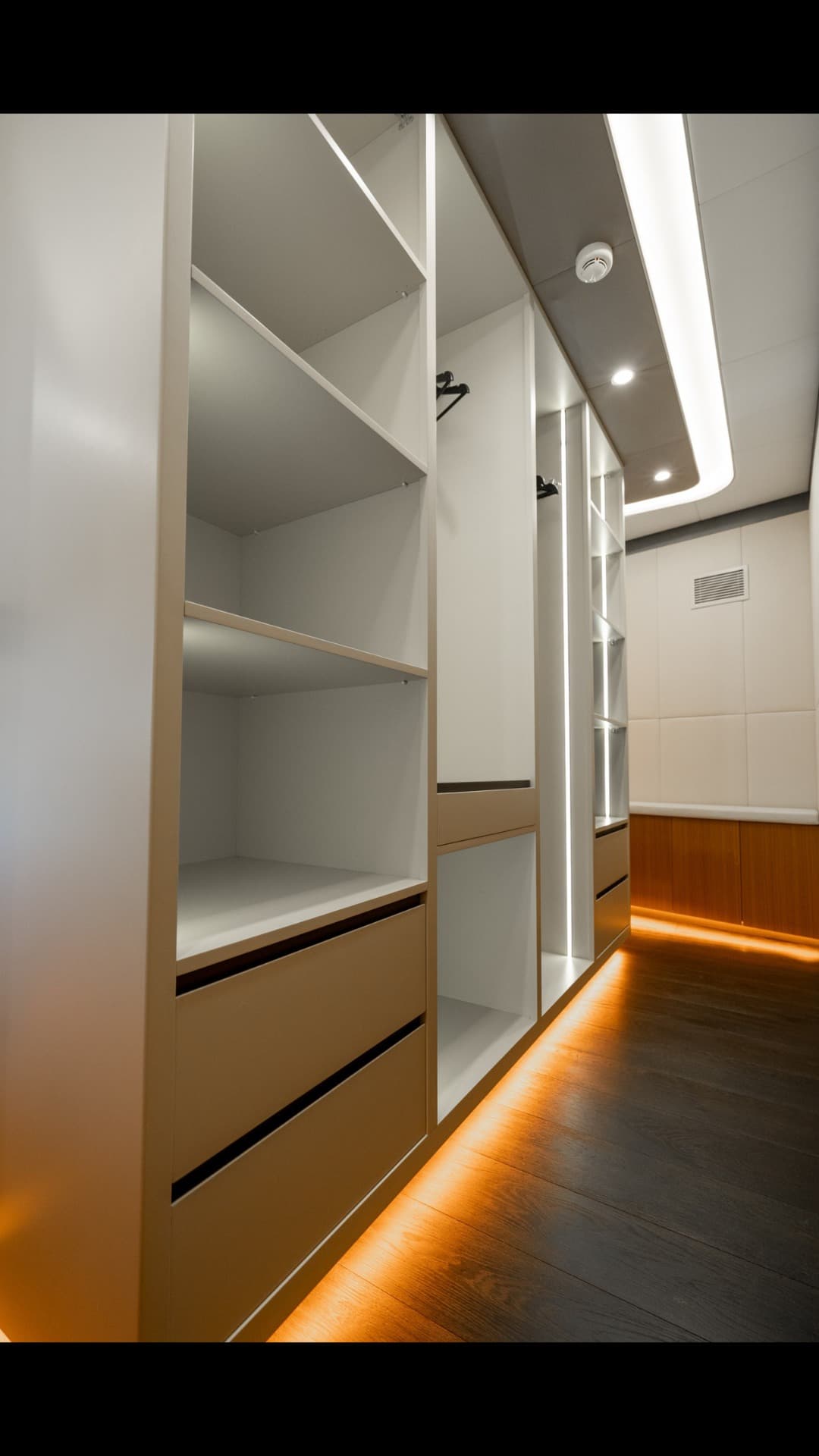 NORTH WIND view 32