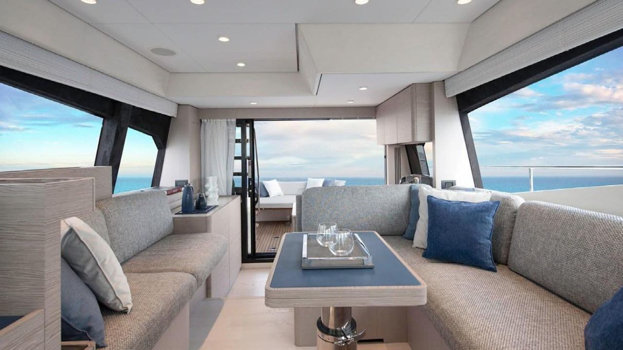 Ferretti 500 view 14