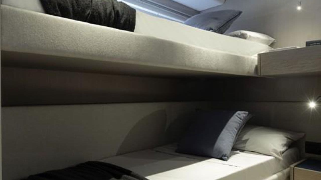 Ferretti 500 view 22