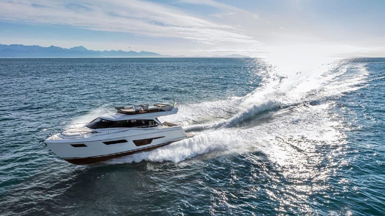 Ferretti 500 view 25