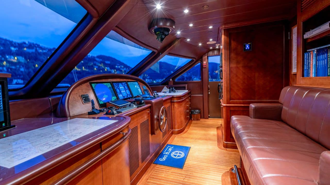 Benetti Classic 120 view 37
