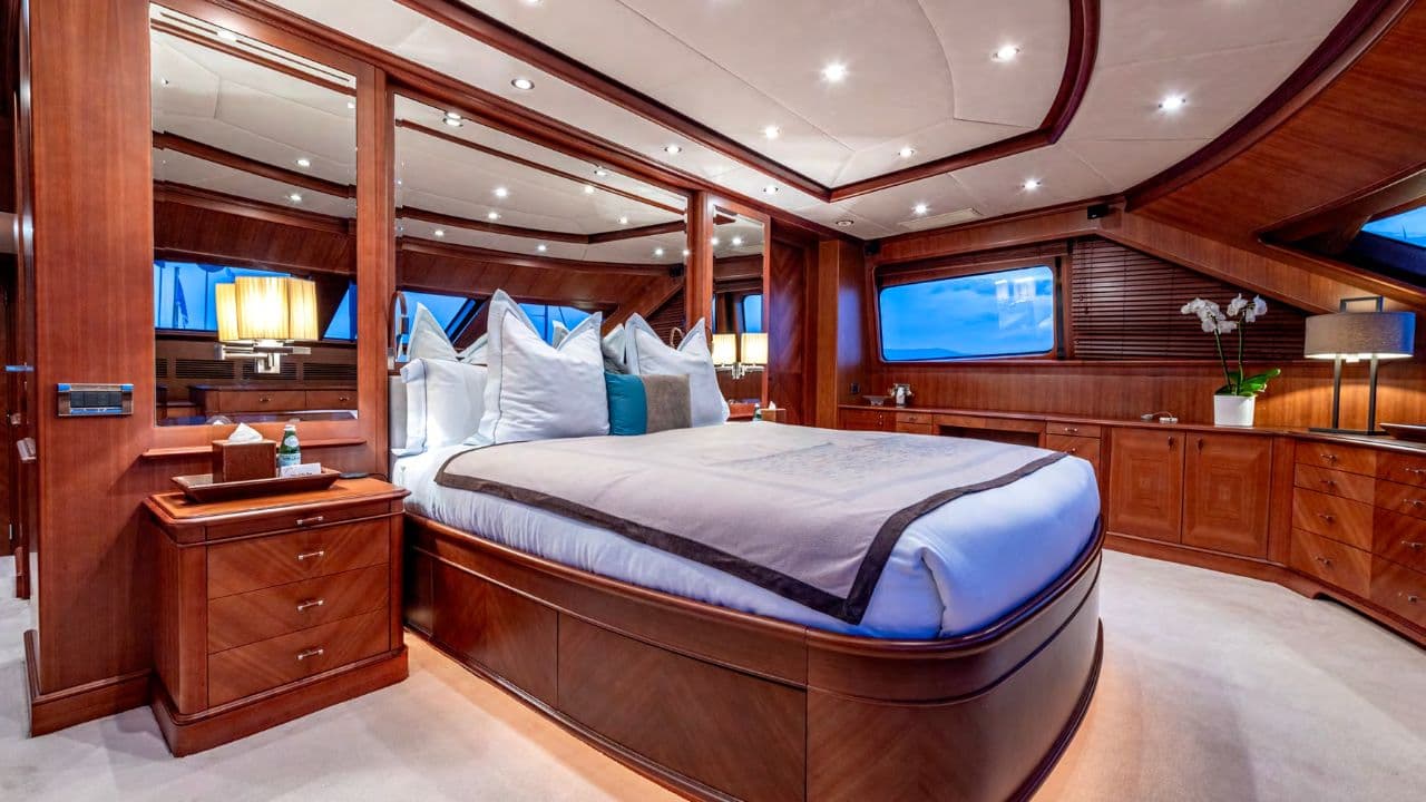 Benetti Classic 120 view 26