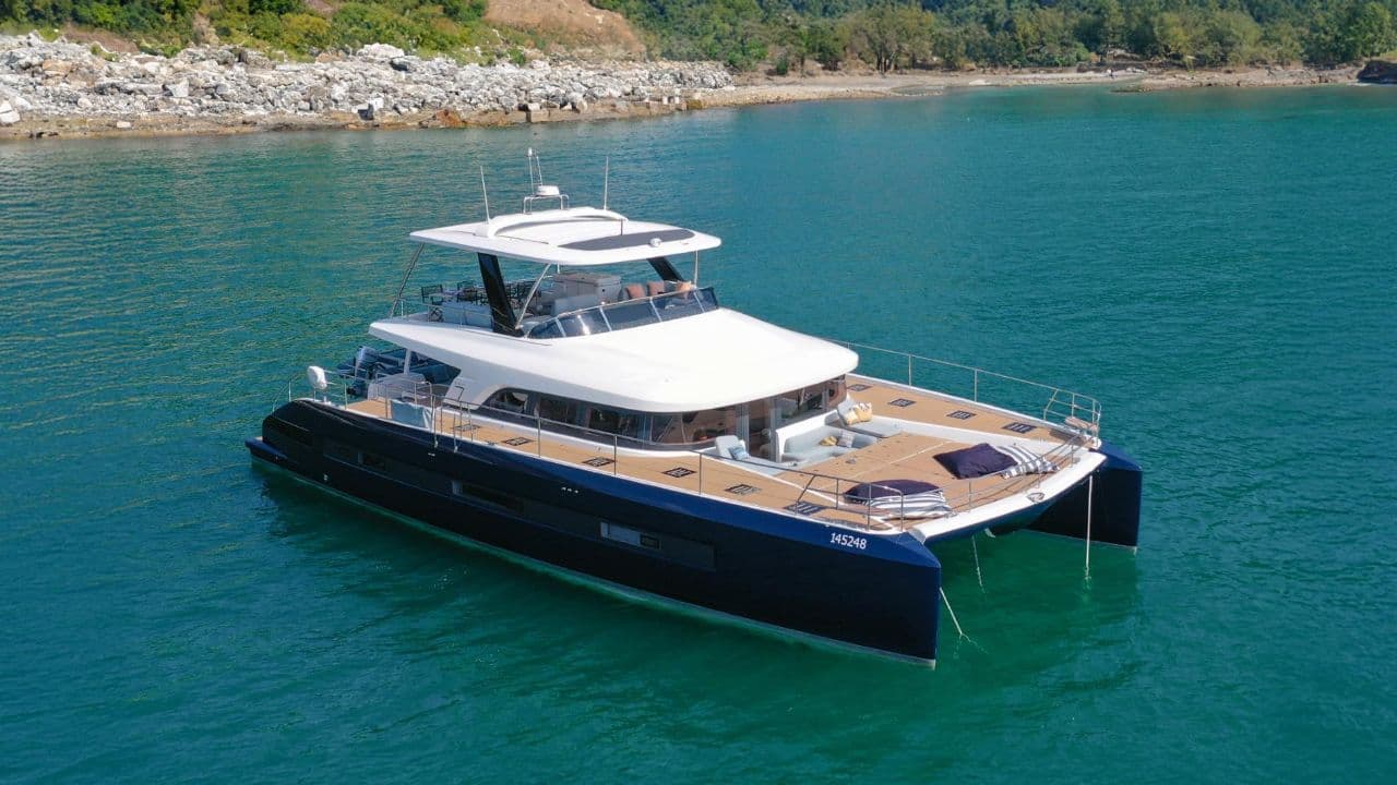 BLUE IRIS 67 view 3