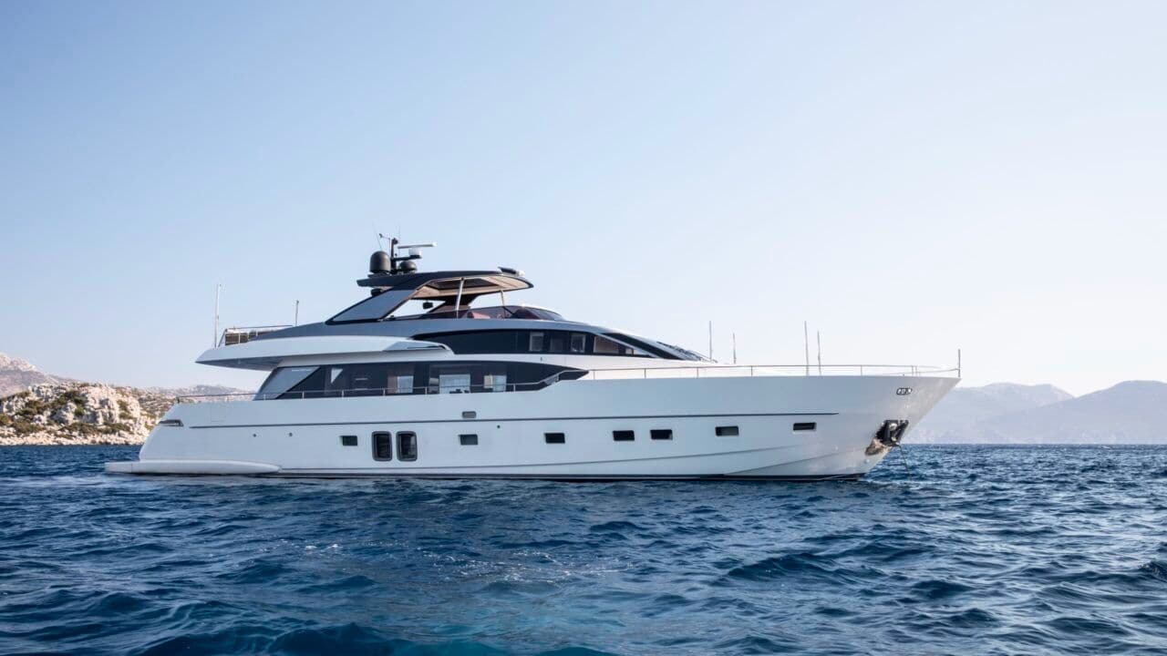 Sanlorenzo SL86 view 13