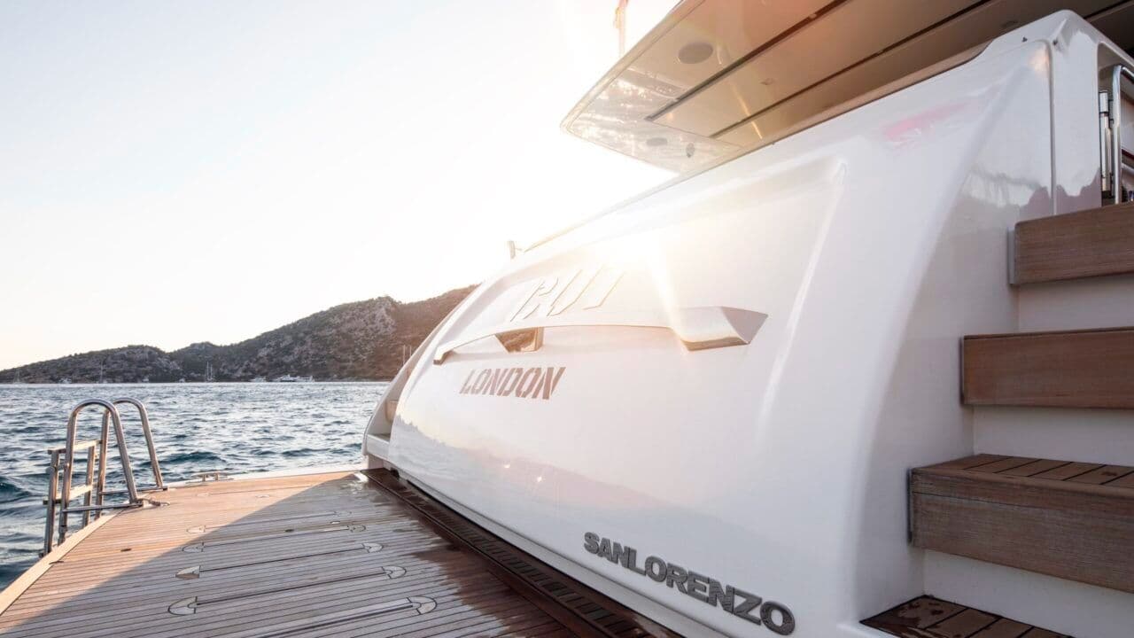 Sanlorenzo SL86 view 37