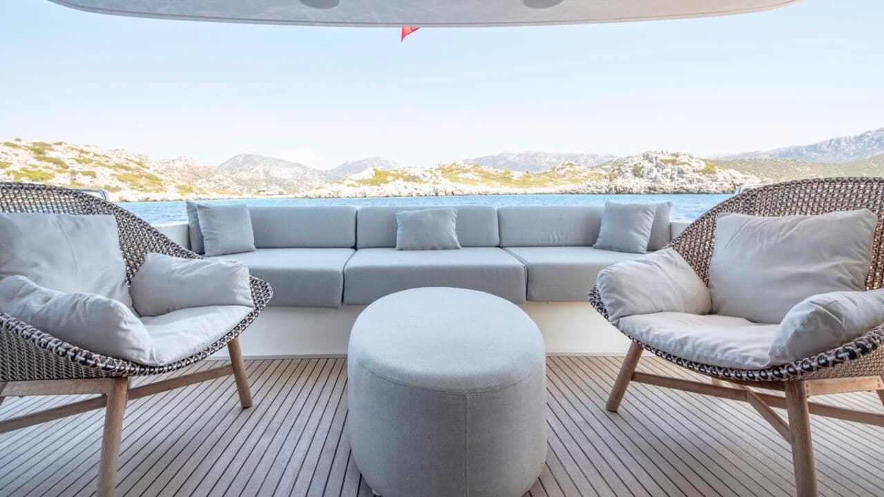 Sanlorenzo SL86 view 32
