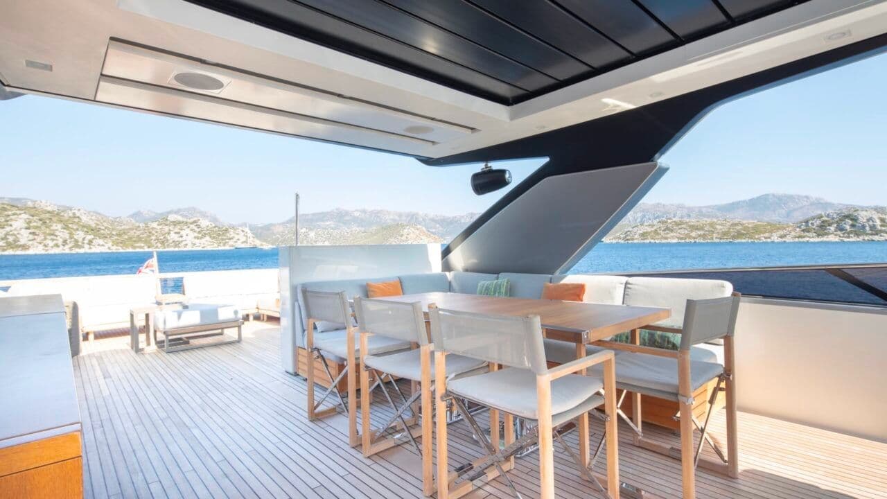 Sanlorenzo SL86 view 27