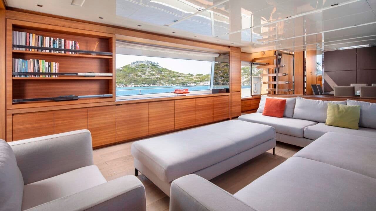 Sanlorenzo SL86 view 43