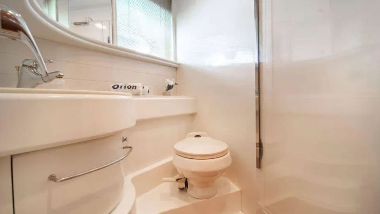 Baia 63 Azzurra view 6