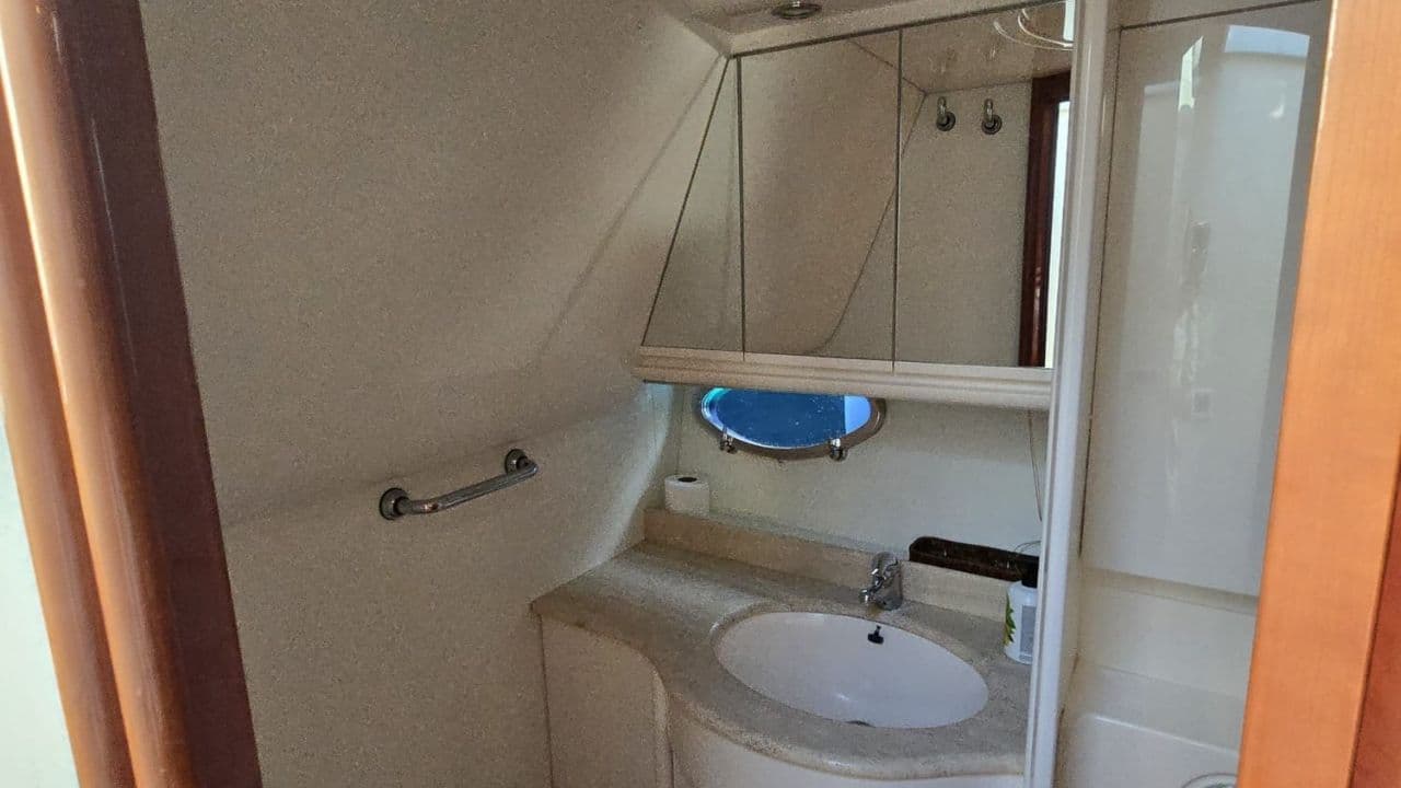 Pershing 54 view 21